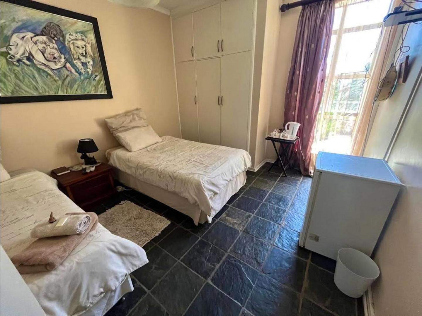 Twin Room with Shared Bathroom