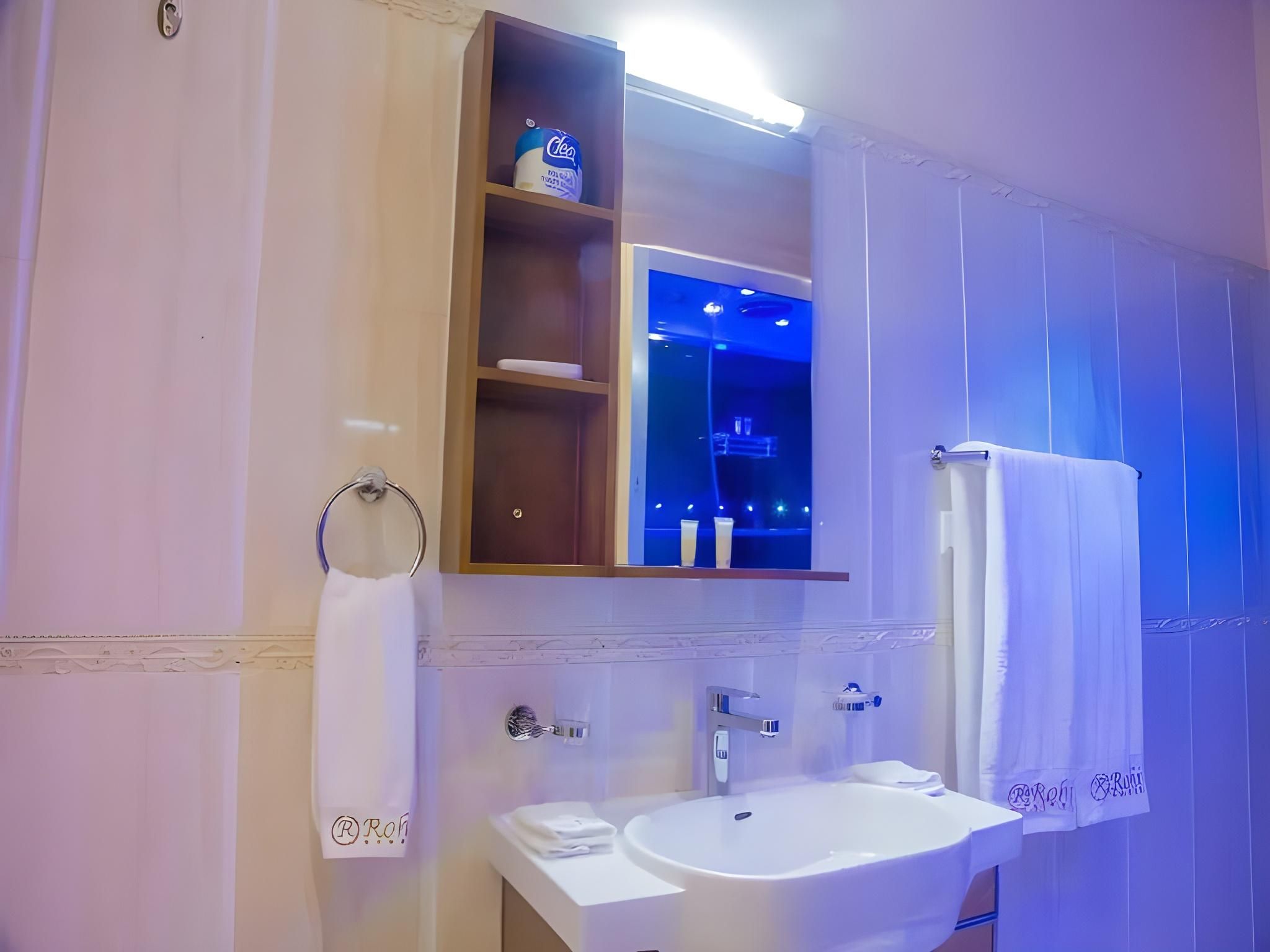 One Bedroom Apartment - Balcony