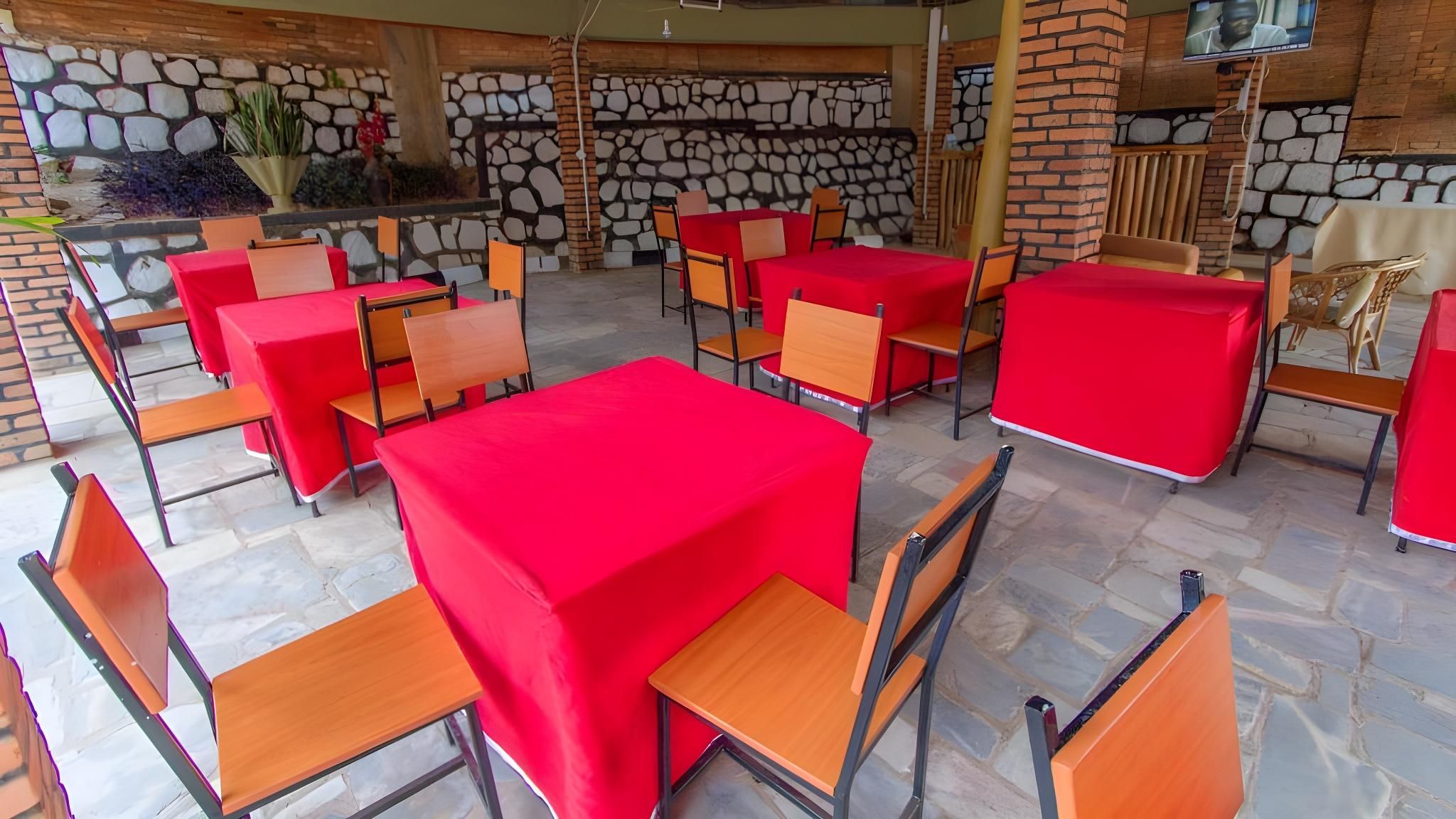 restaurant (private room)