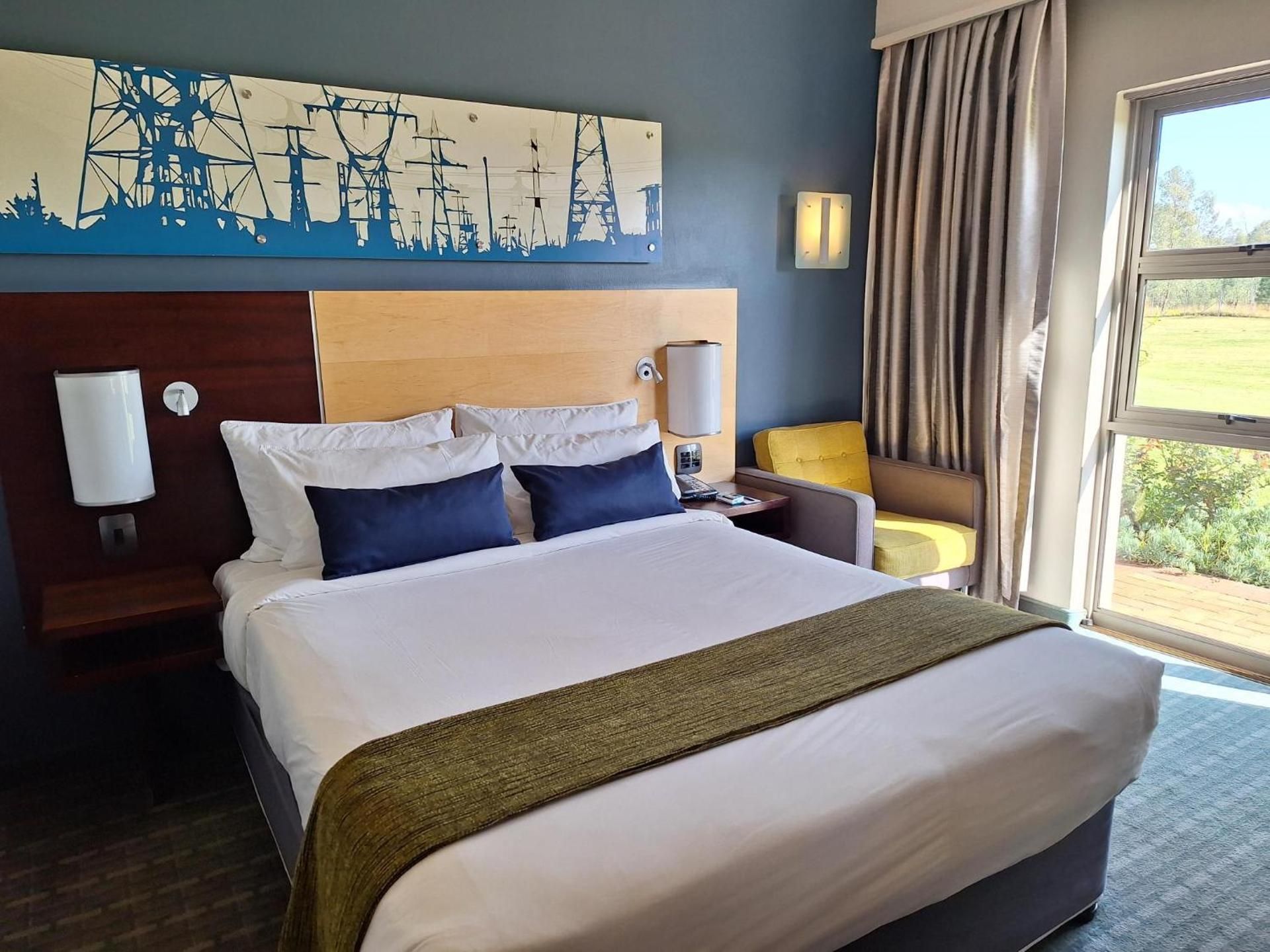 Blackrock Hotel Standard Queen Room