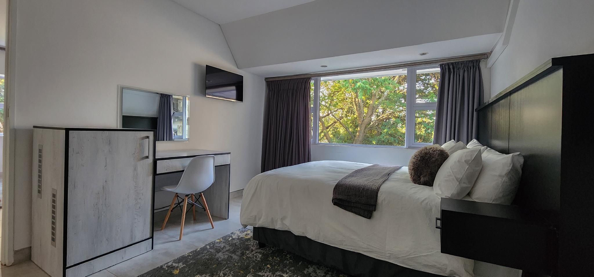 Queen Room A