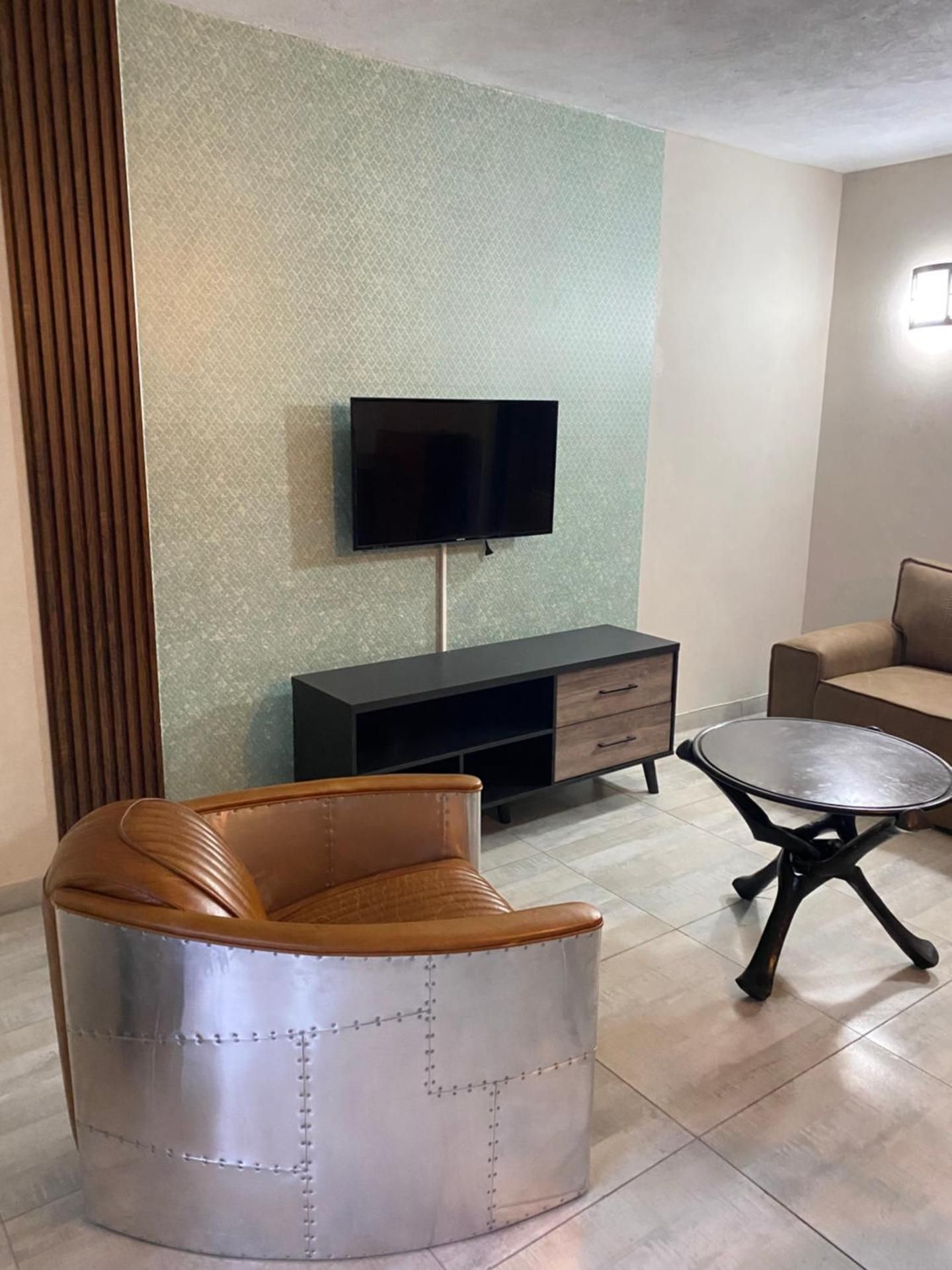 MalkhonGuesthouse Deluxe Double Room with Balcony 2