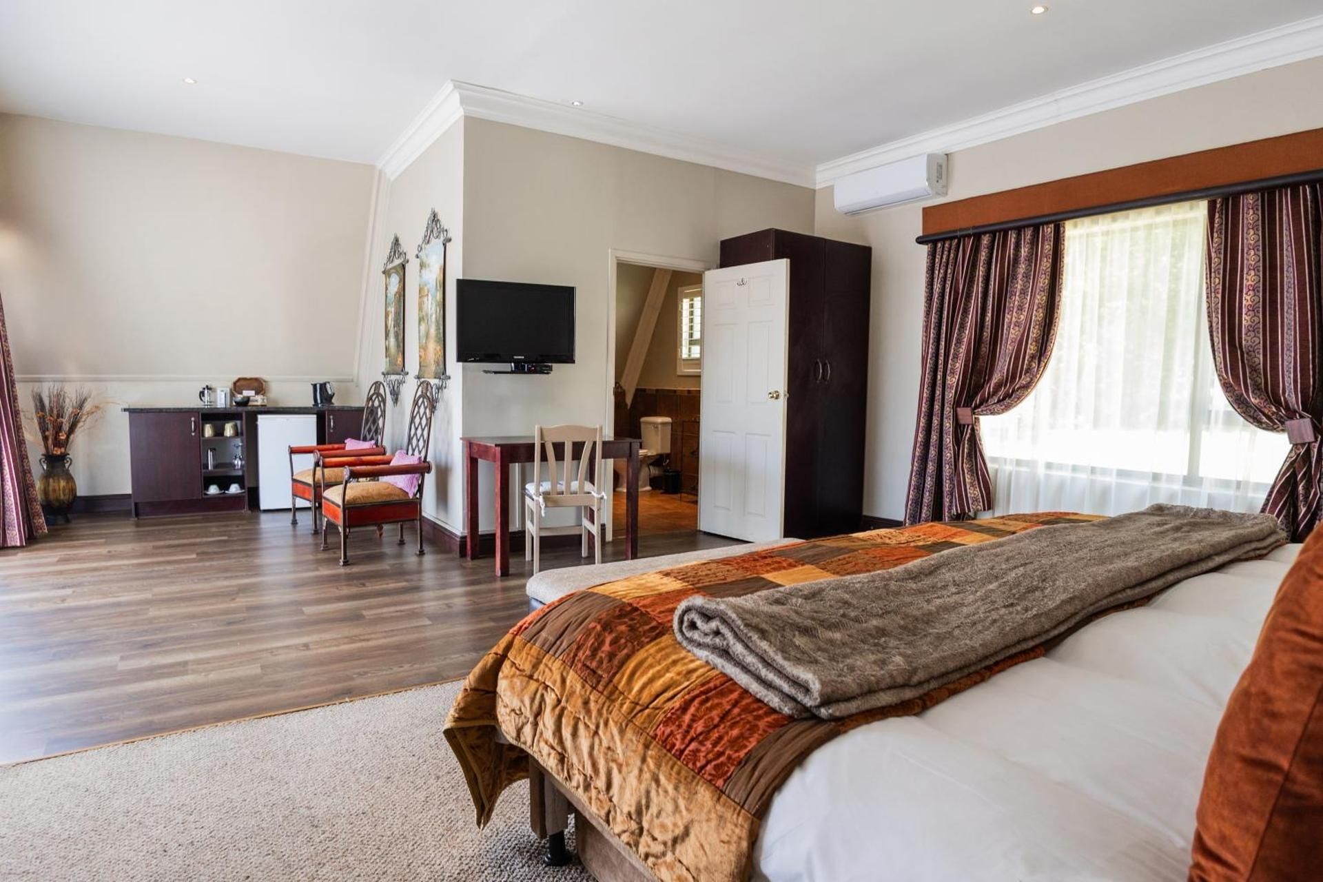 Standard Double Suite