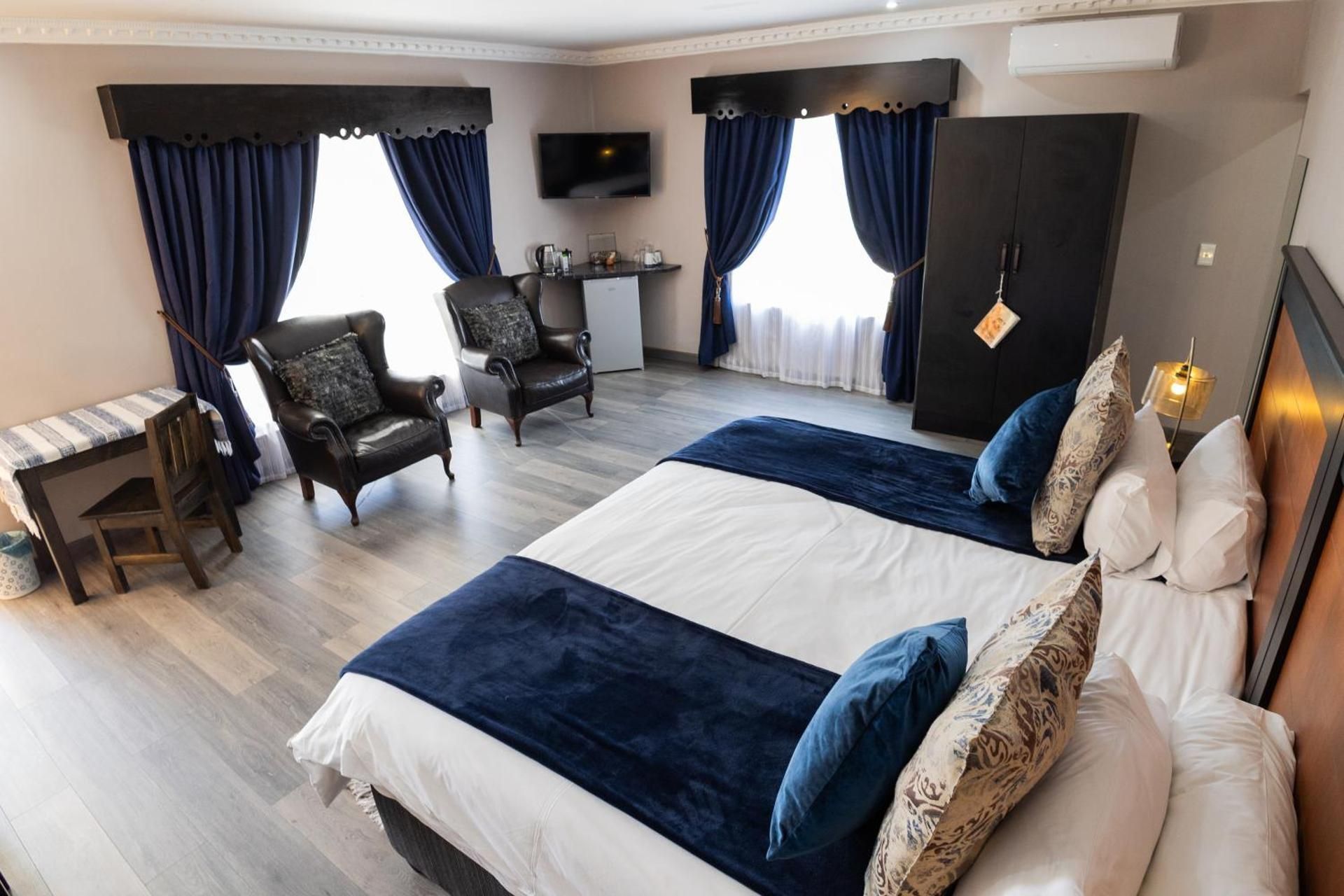 King Room with Mountain View