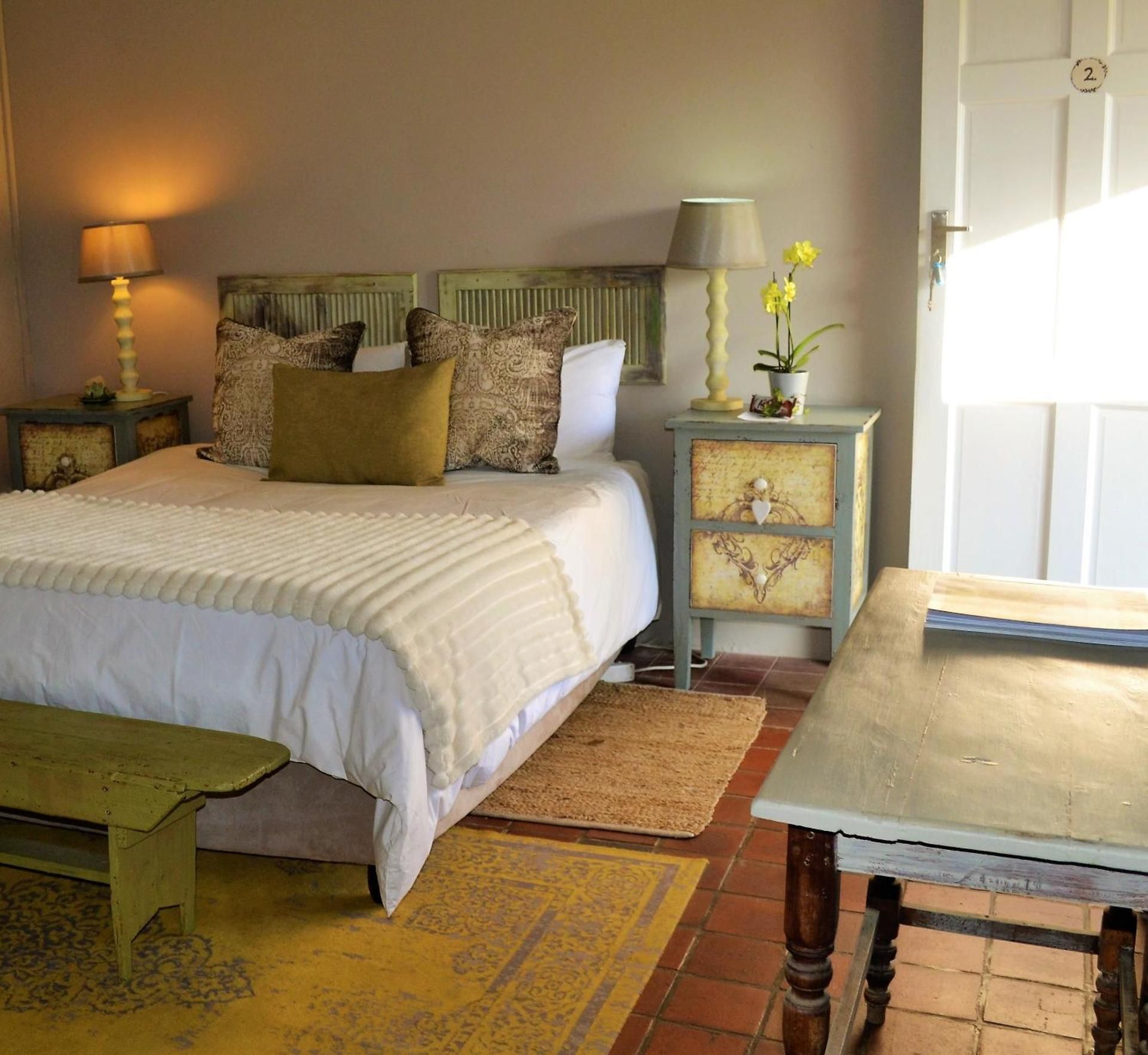 Favour House Deluxe Queen Room