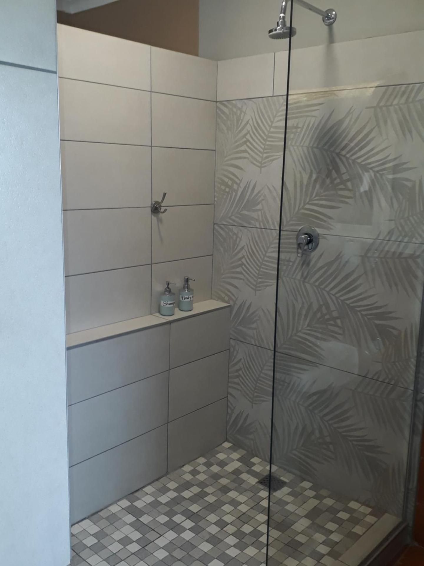 Deluxe Double Room with Shower