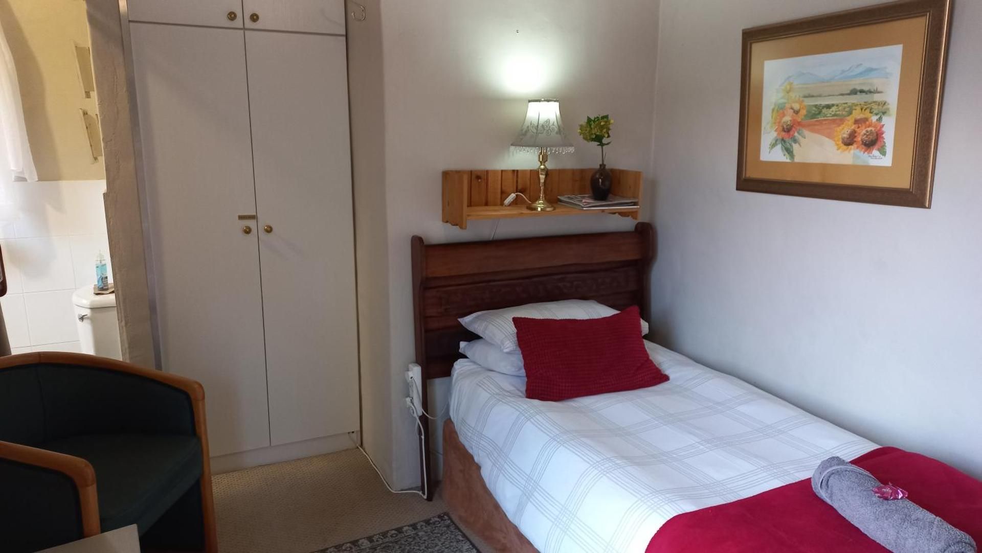 Standard Single Room with Shower