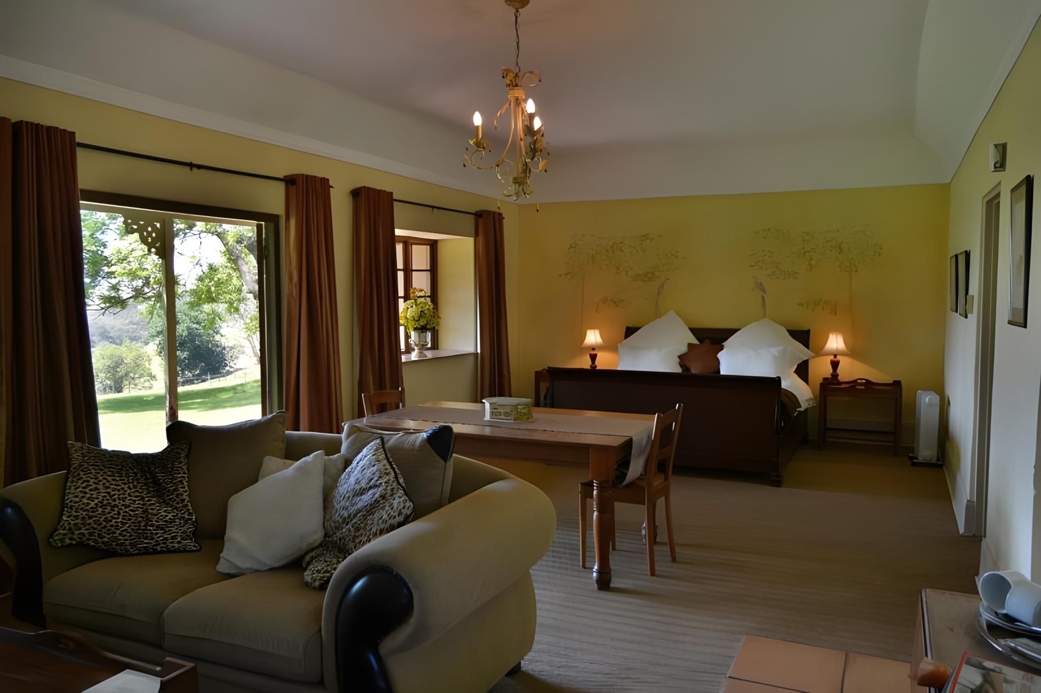 Valley Suite