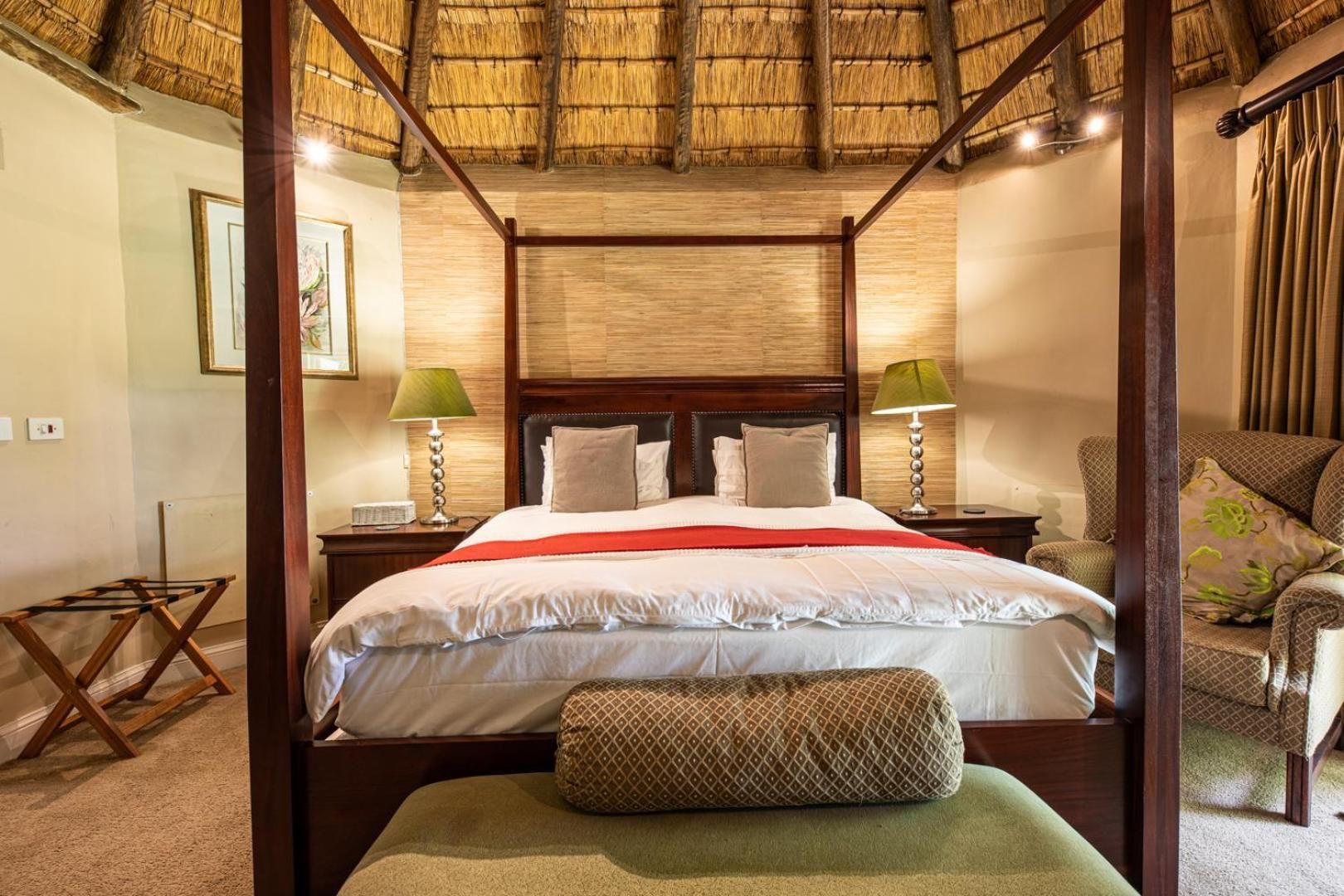 Suite with Pool View