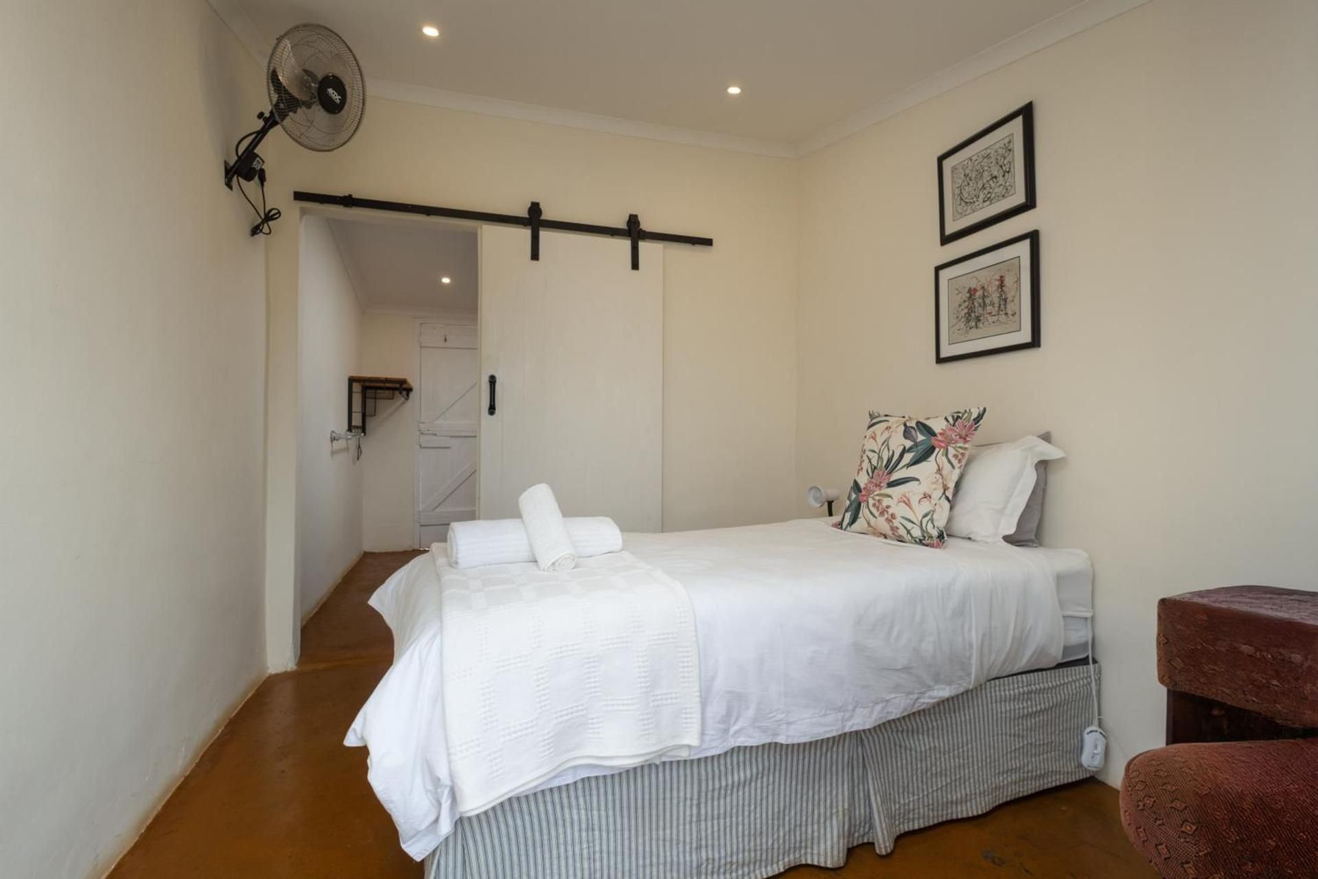 Economy Single Room