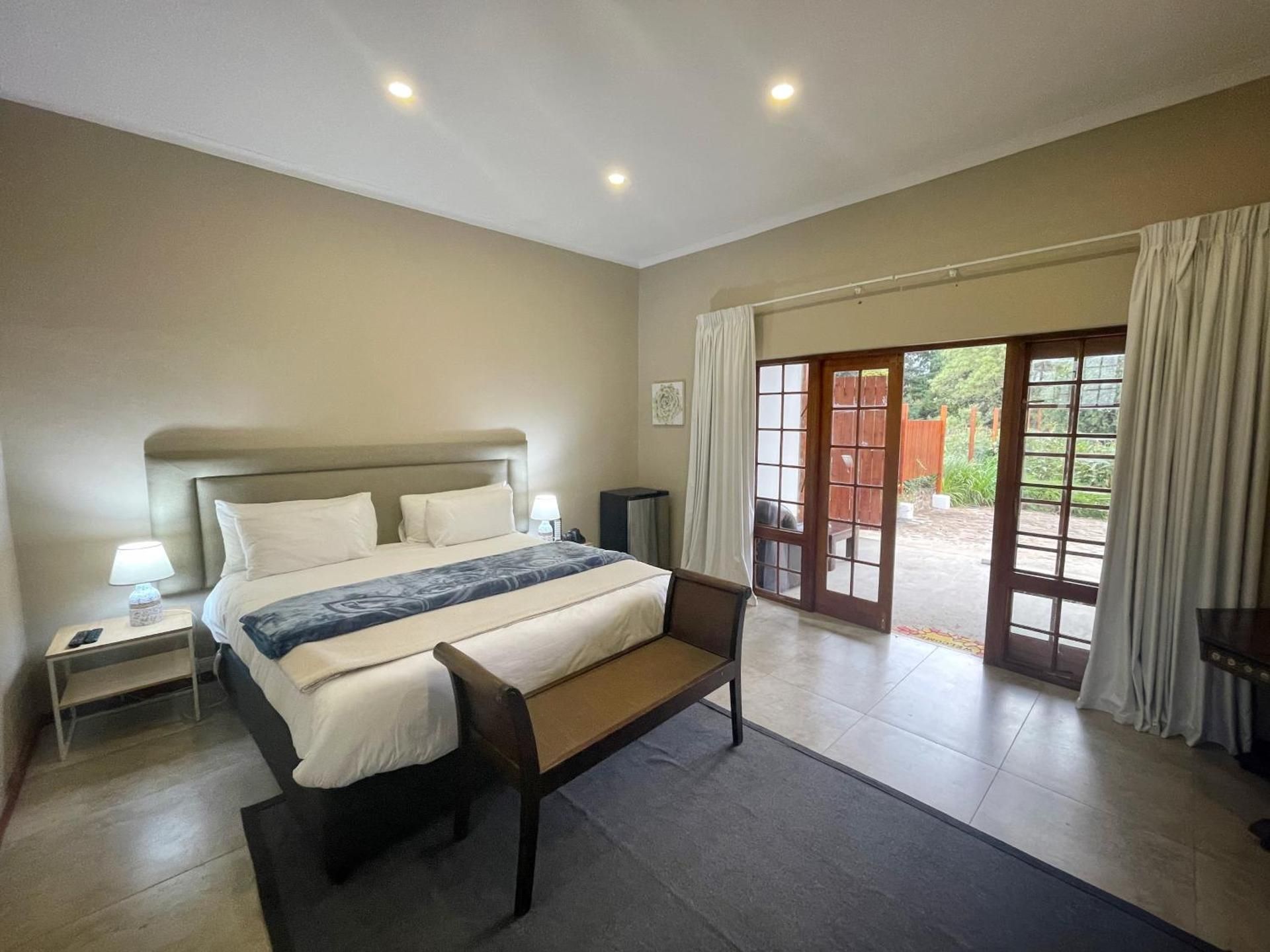 Basic King Room