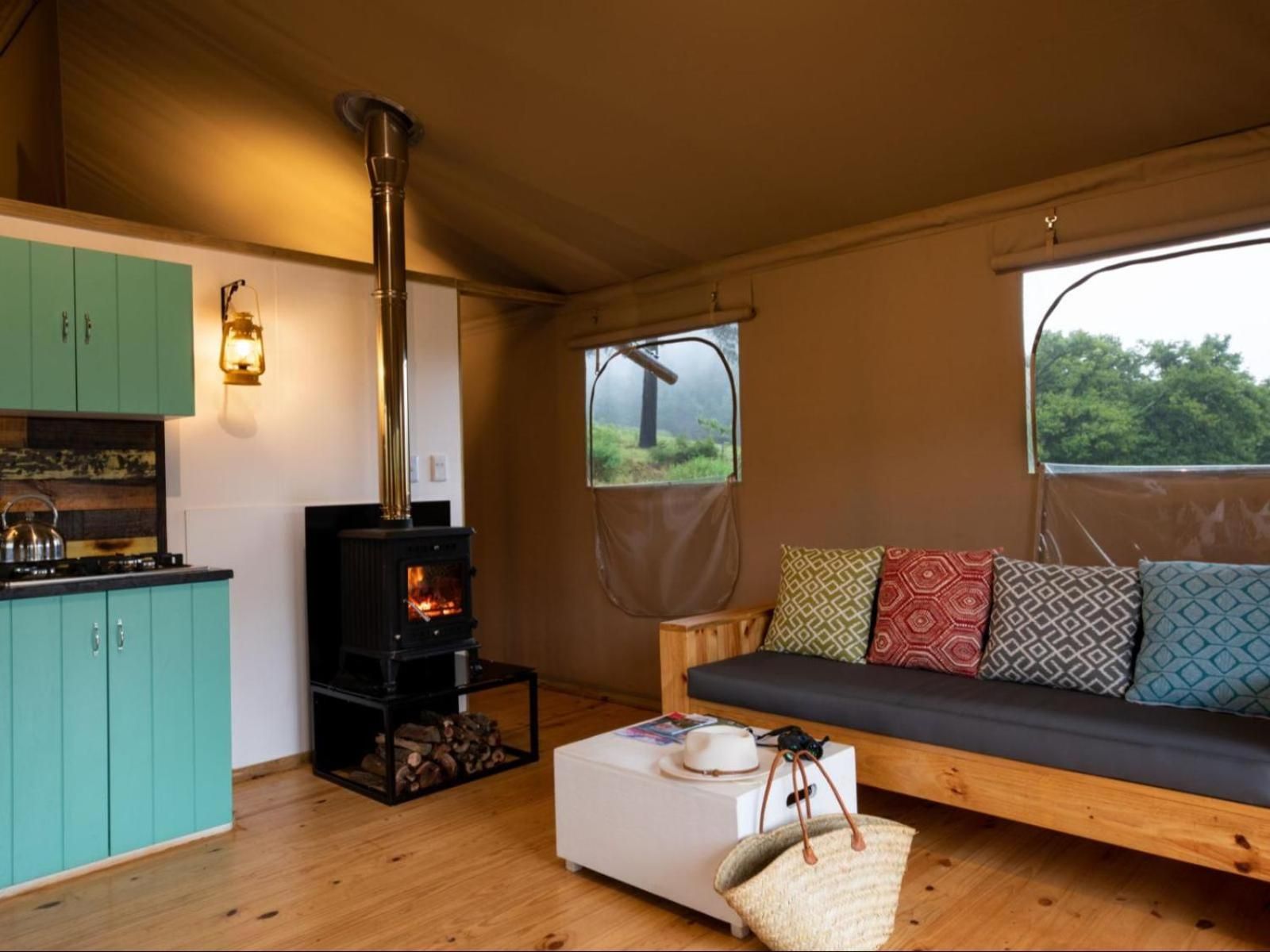 Hillside Two-Bedroom Chalet with hot tub