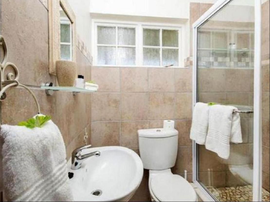 Comfort King Room