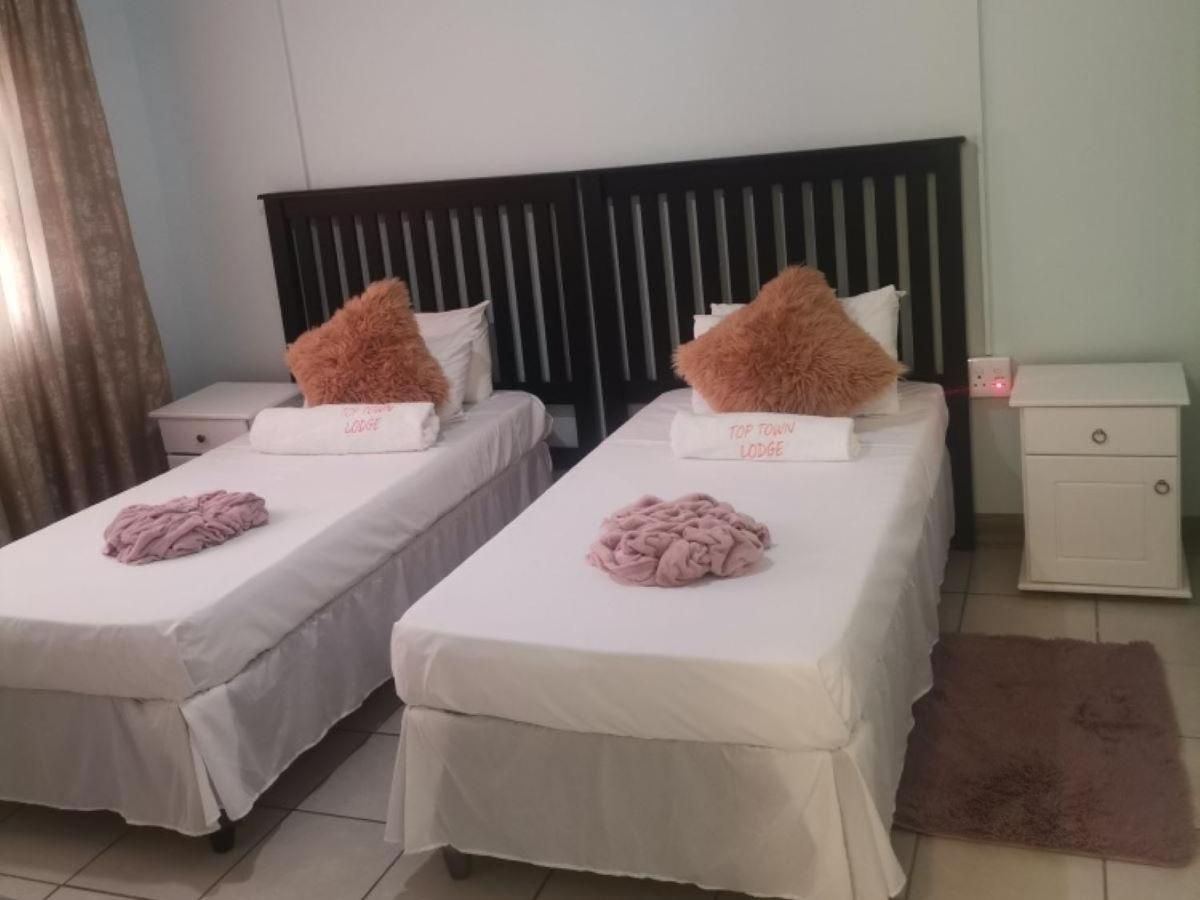 Twin Room with Bath