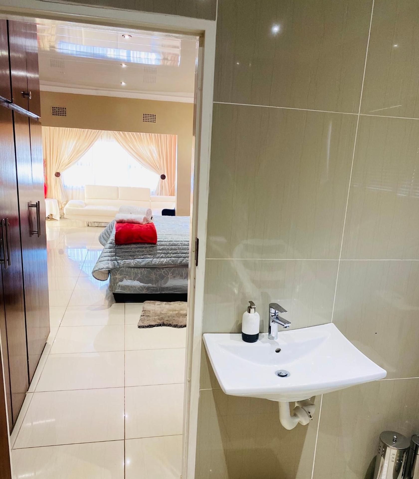 Executive Suite
