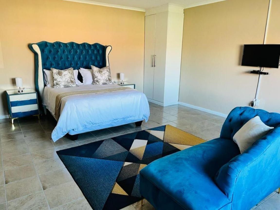 Executive Queen Room