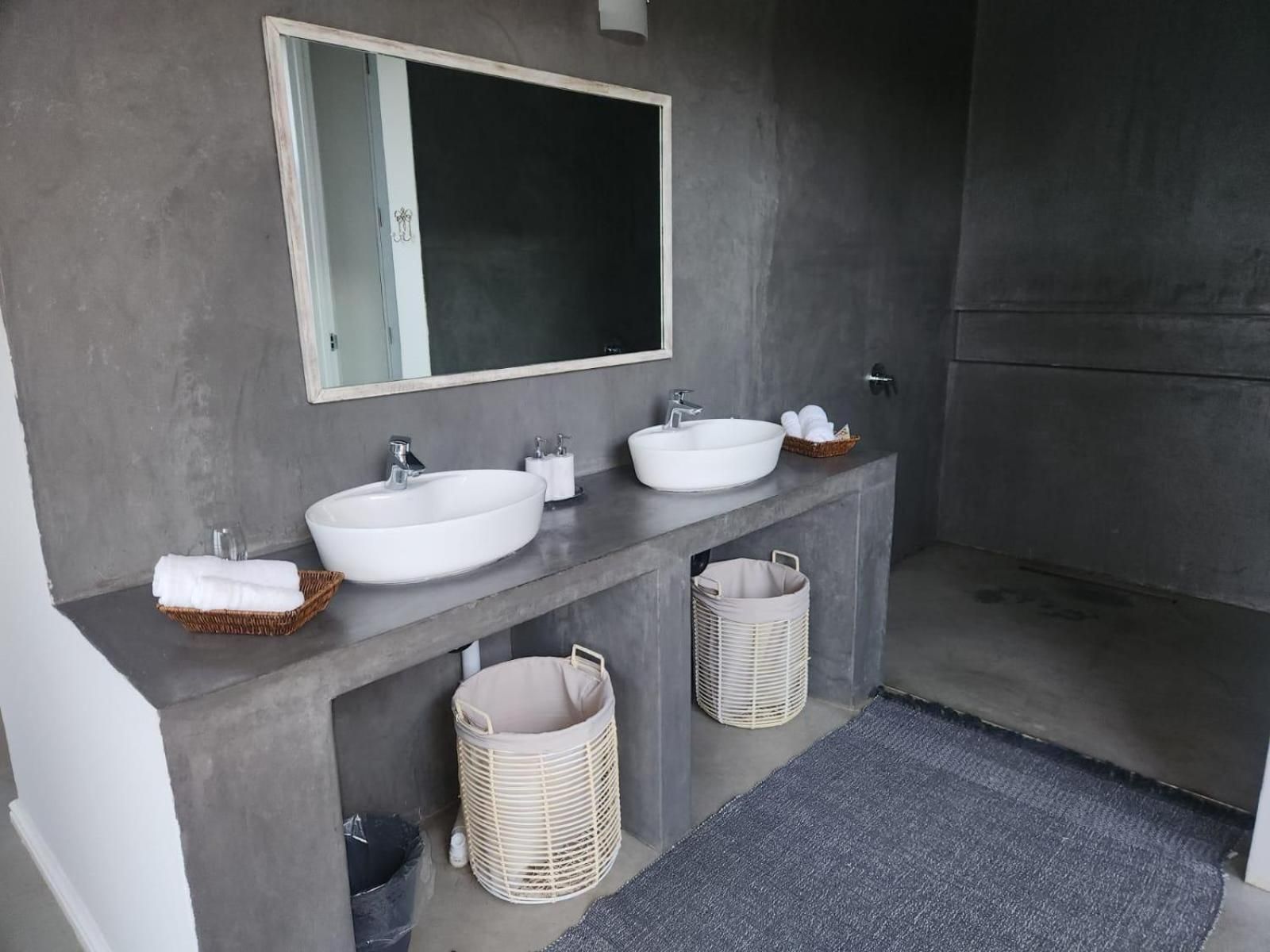 Superior Double or Twin Room with Mountain View