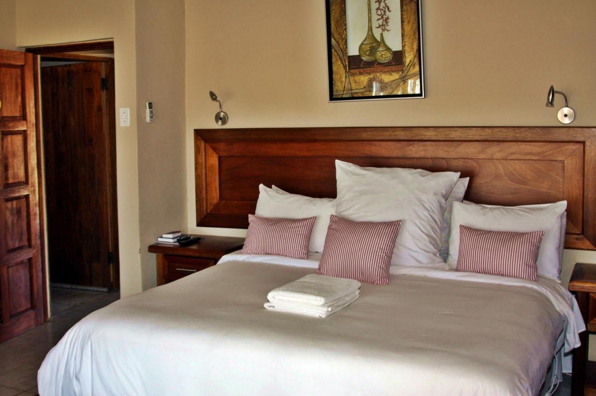 Honeymoon Suite