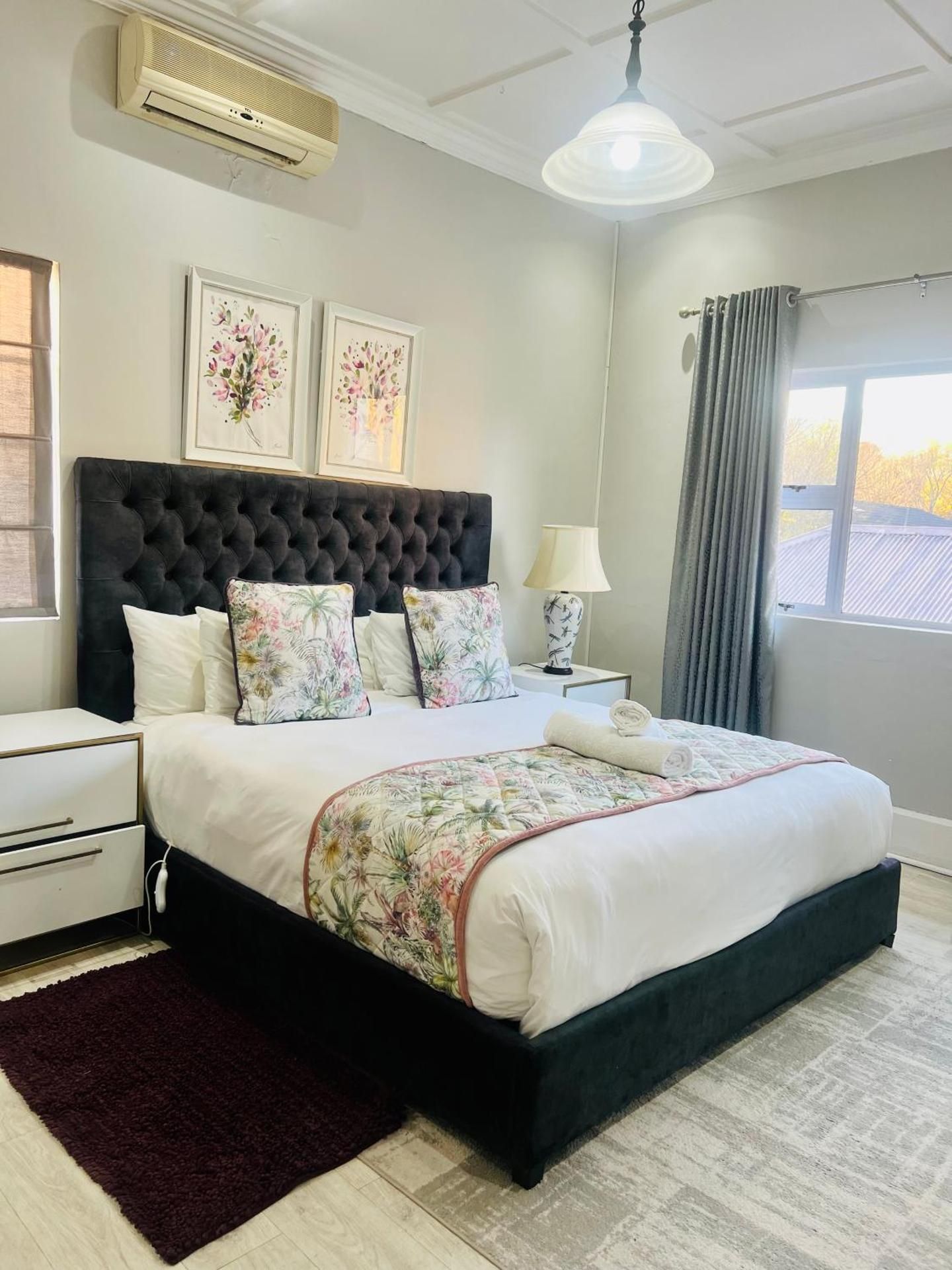 King Room with Pool View