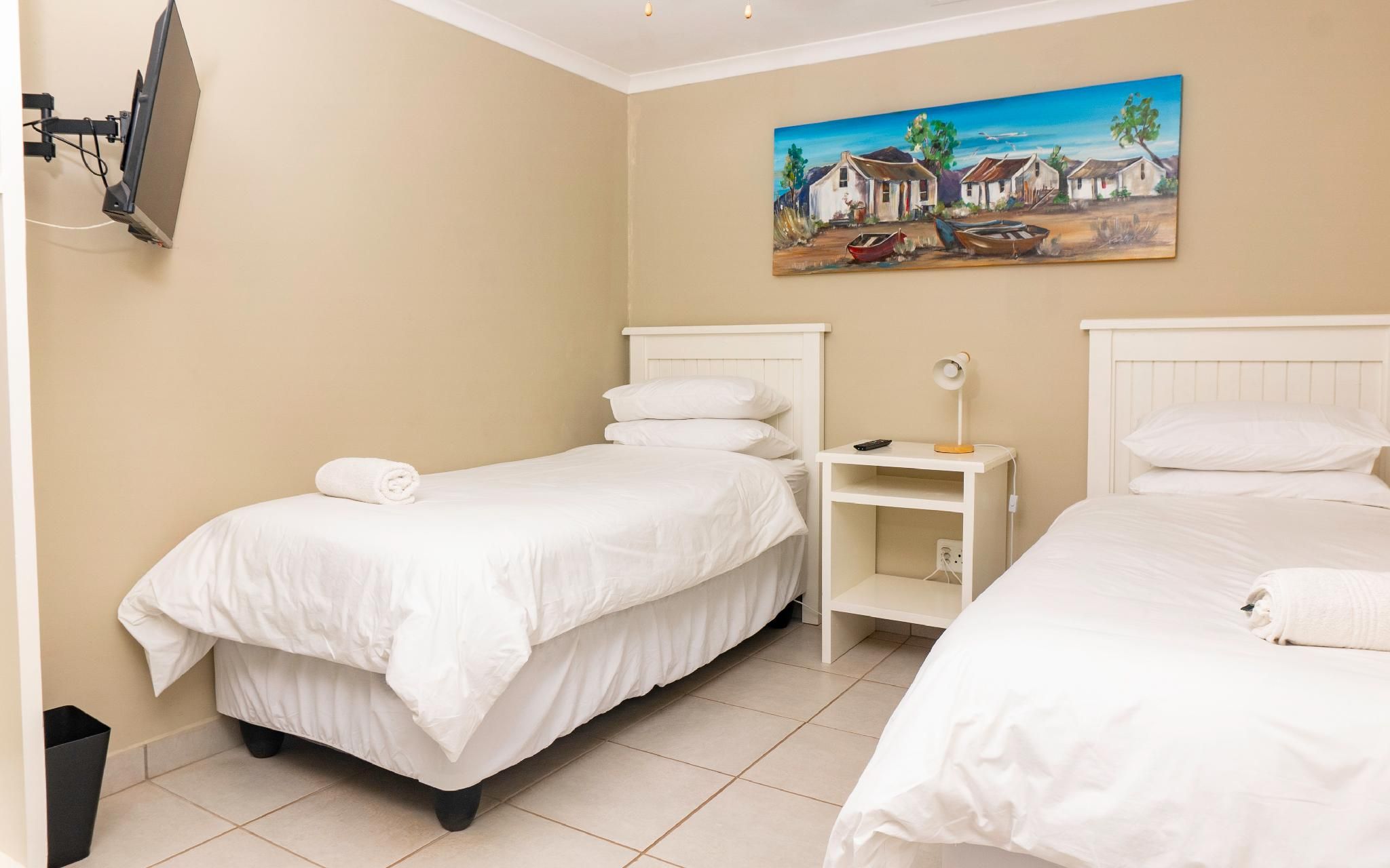 Twin Room with Shared Bathroom