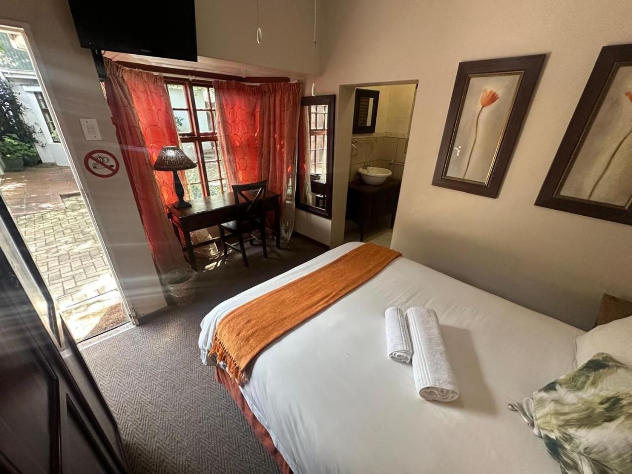 Luxury King Room