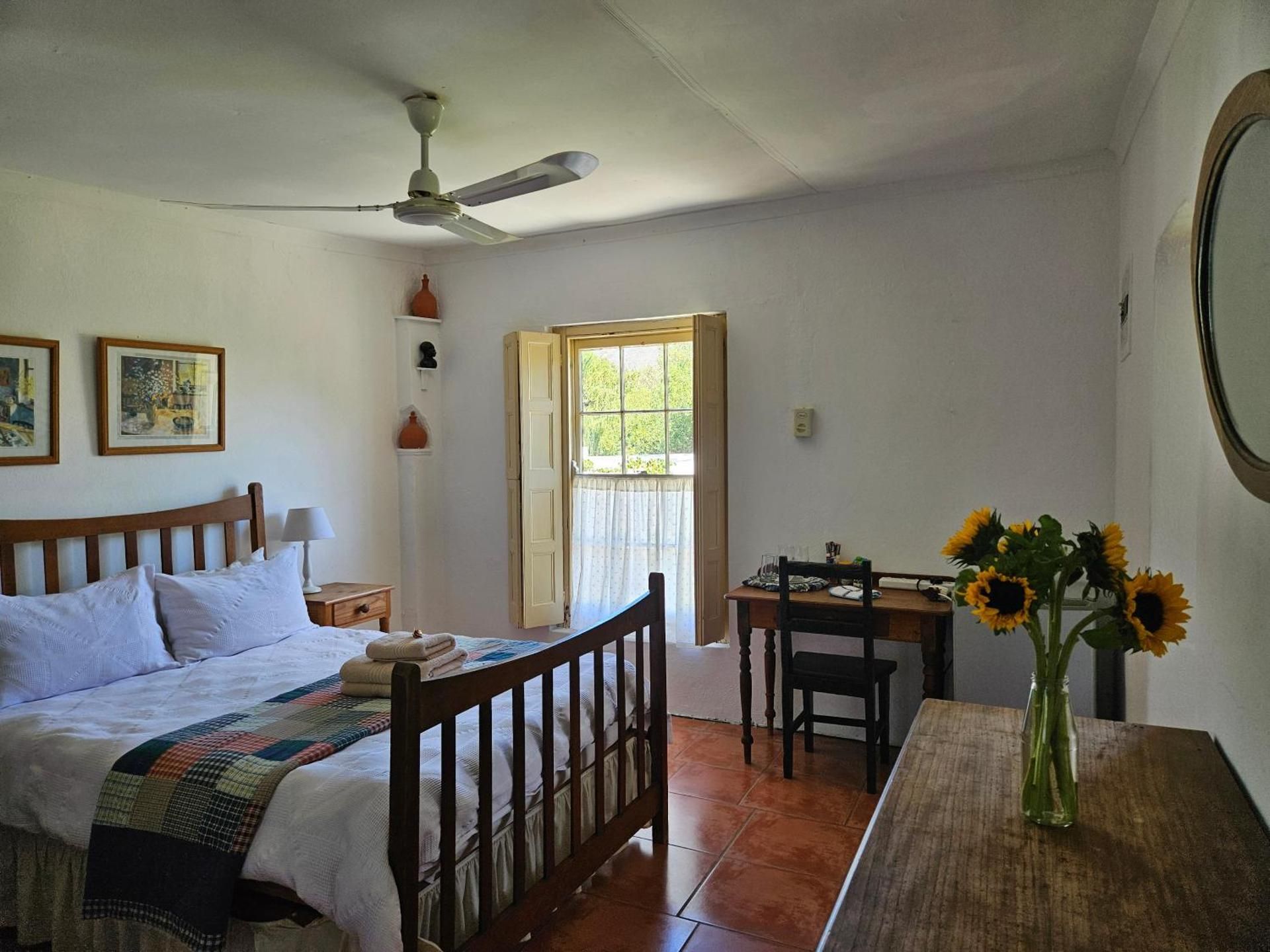 Family Room with Garden View