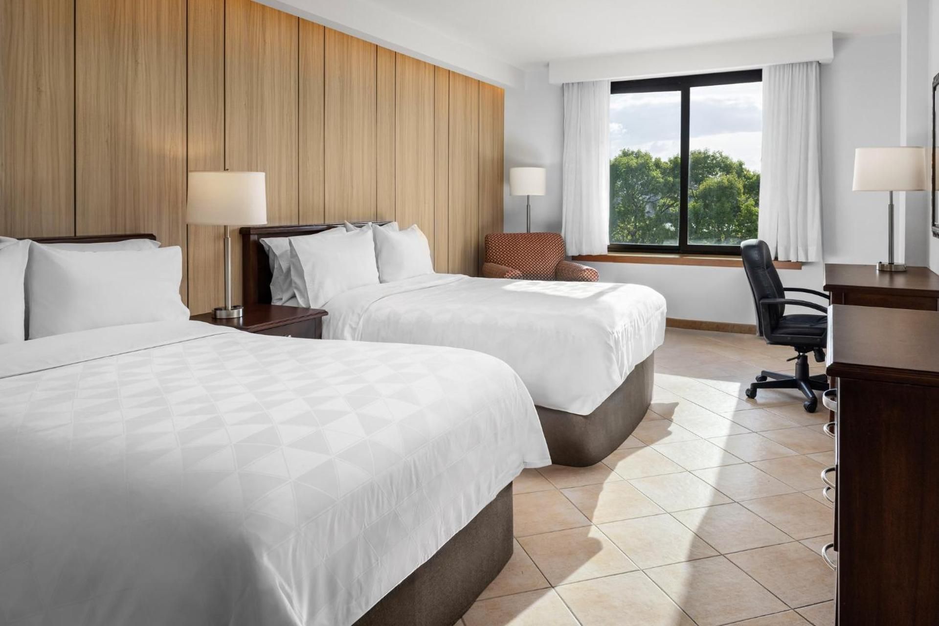 Premium Room with Pool View