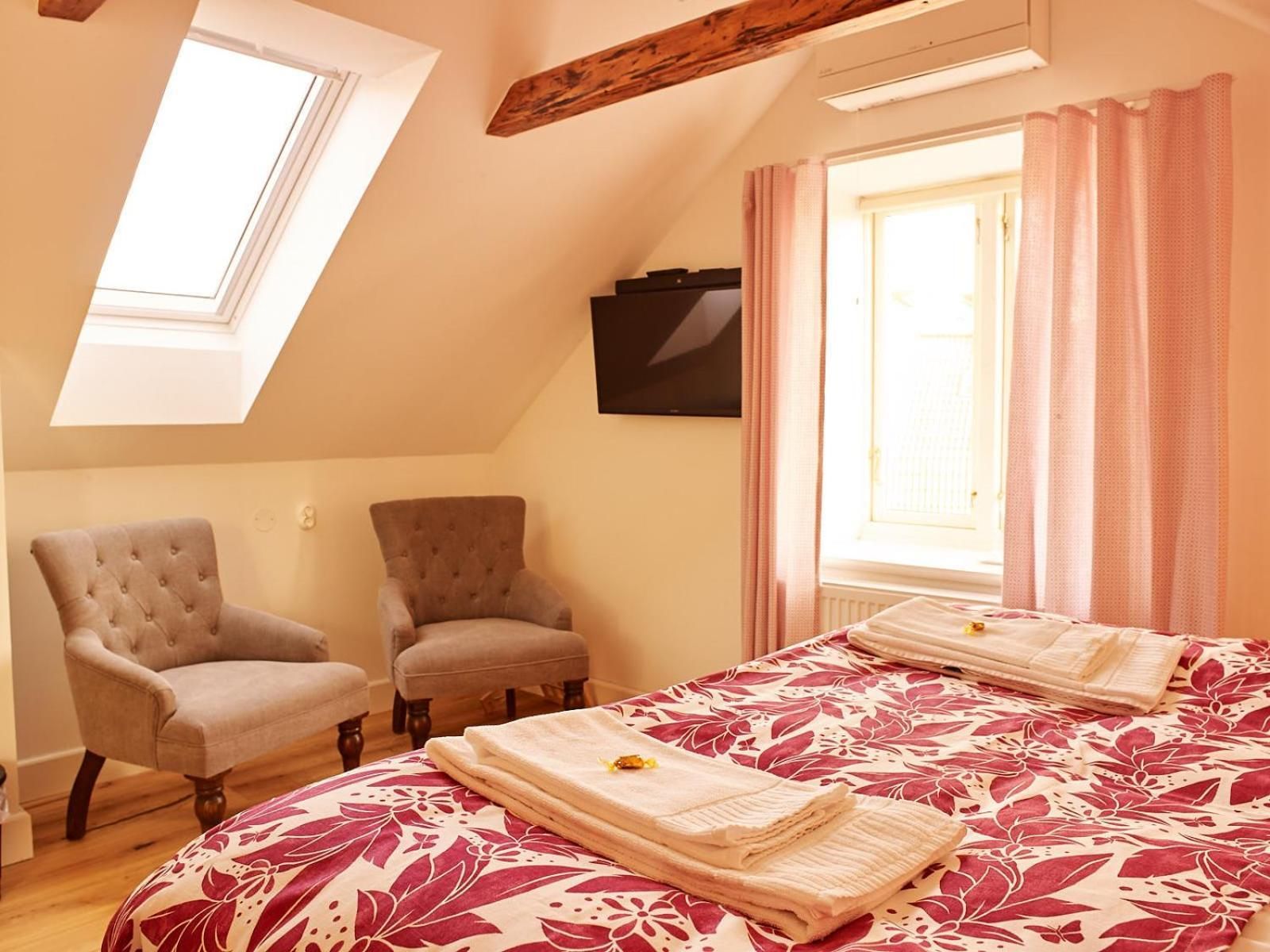 Deluxe Double Room - Attic
