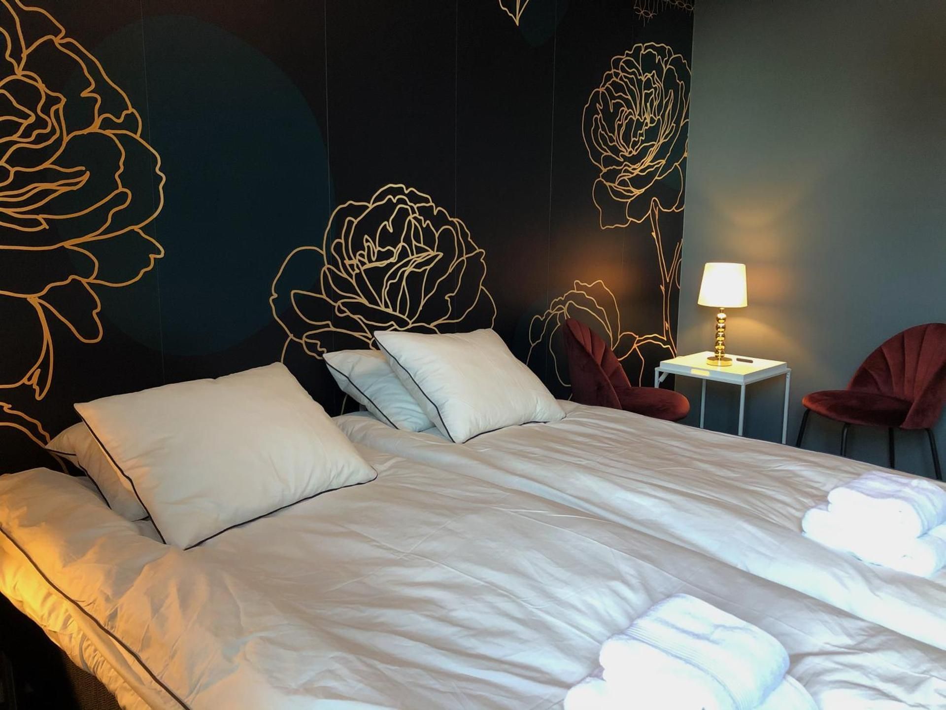 Quadruple Room with Shared Bathroom