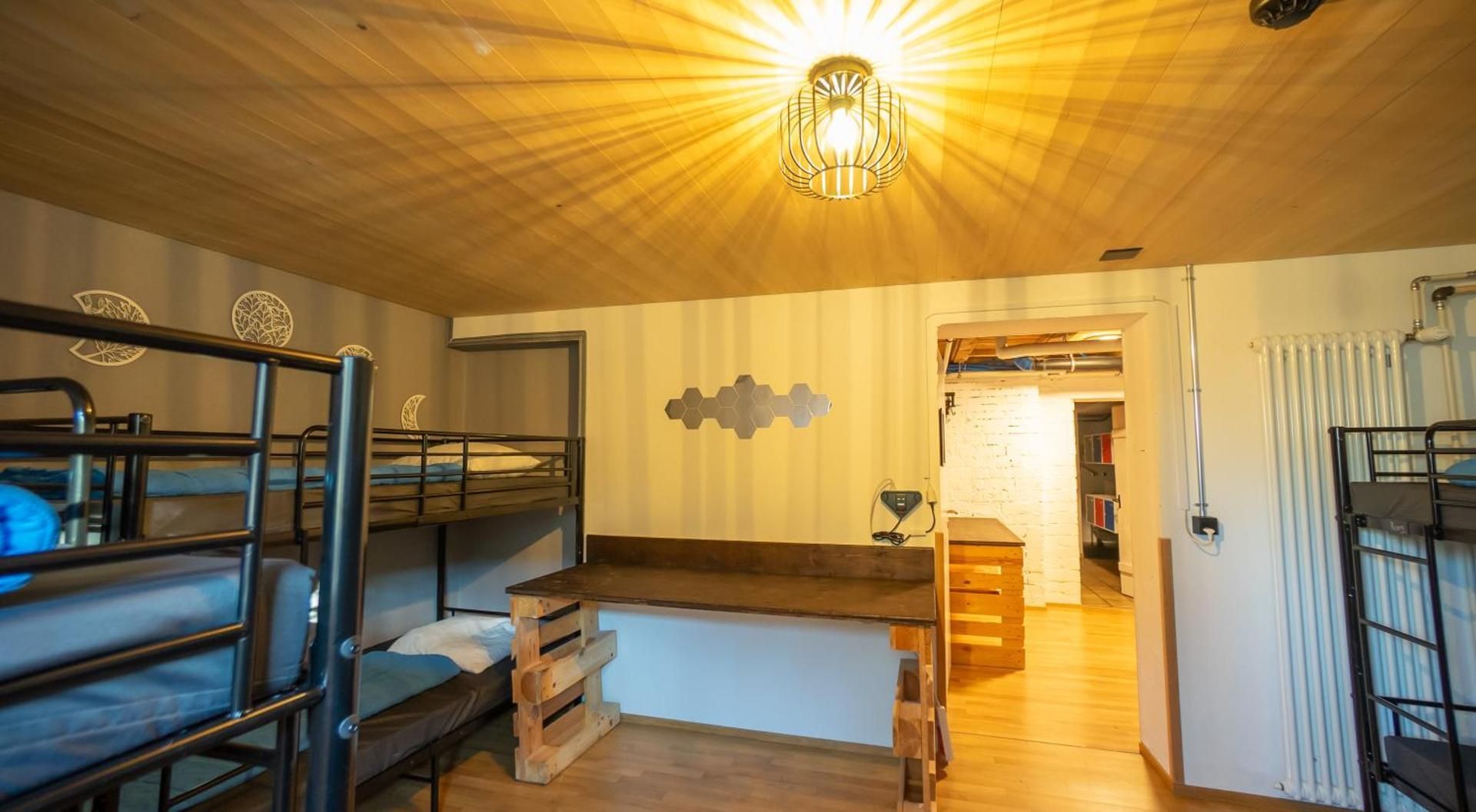 1 Person in Dormitory - Mixed