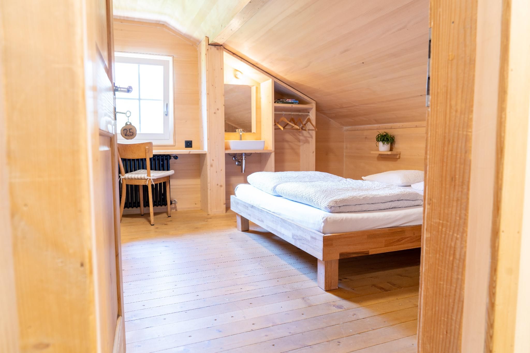 Queen Room