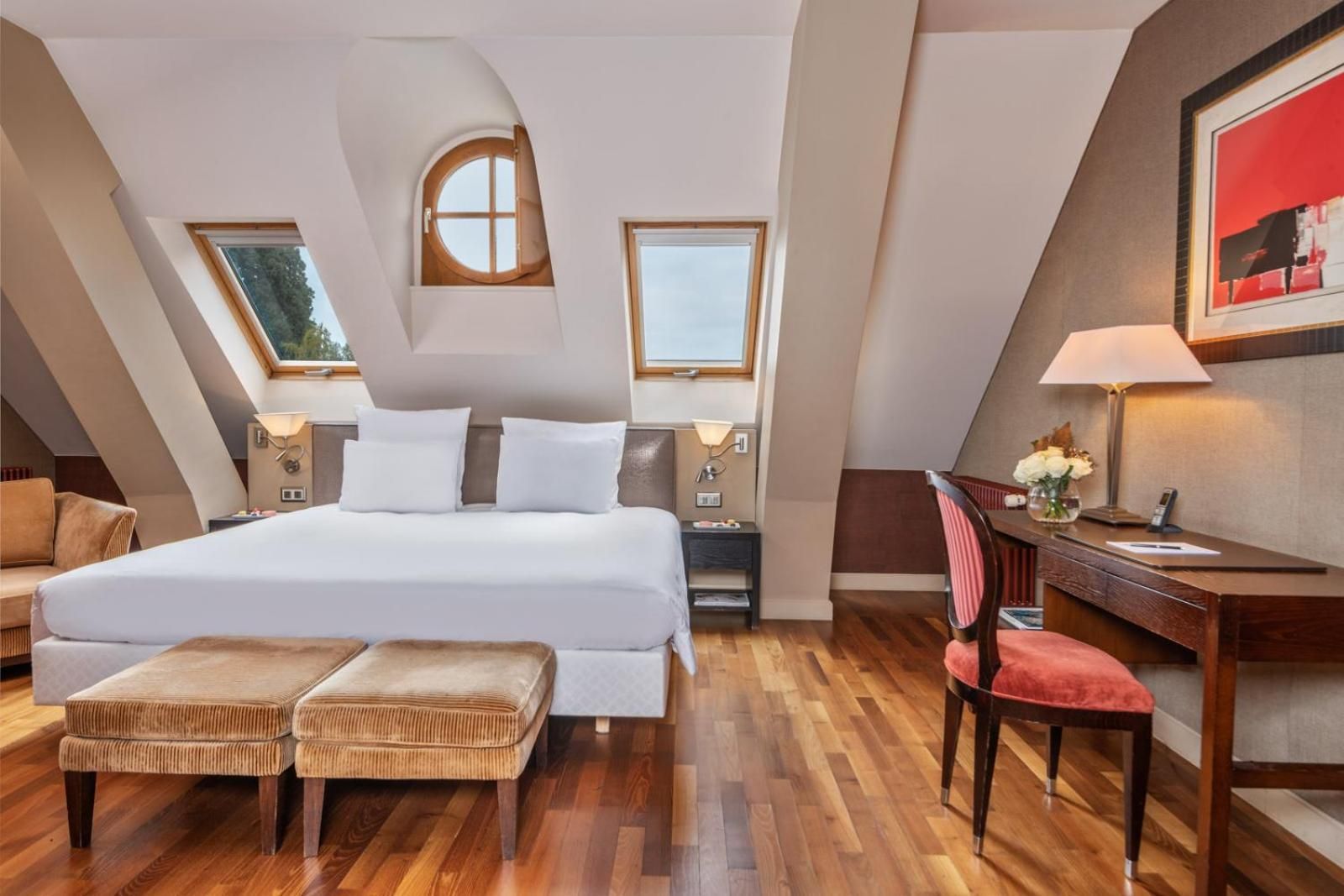 King Room with Lake View