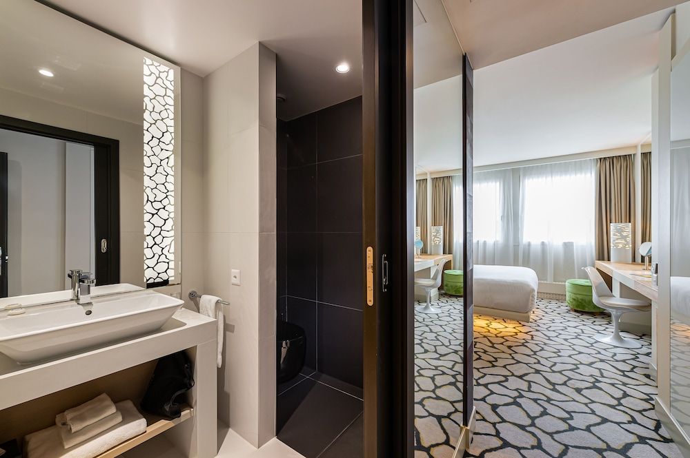 Hotel N'vY Standard Double or Twin Room 5