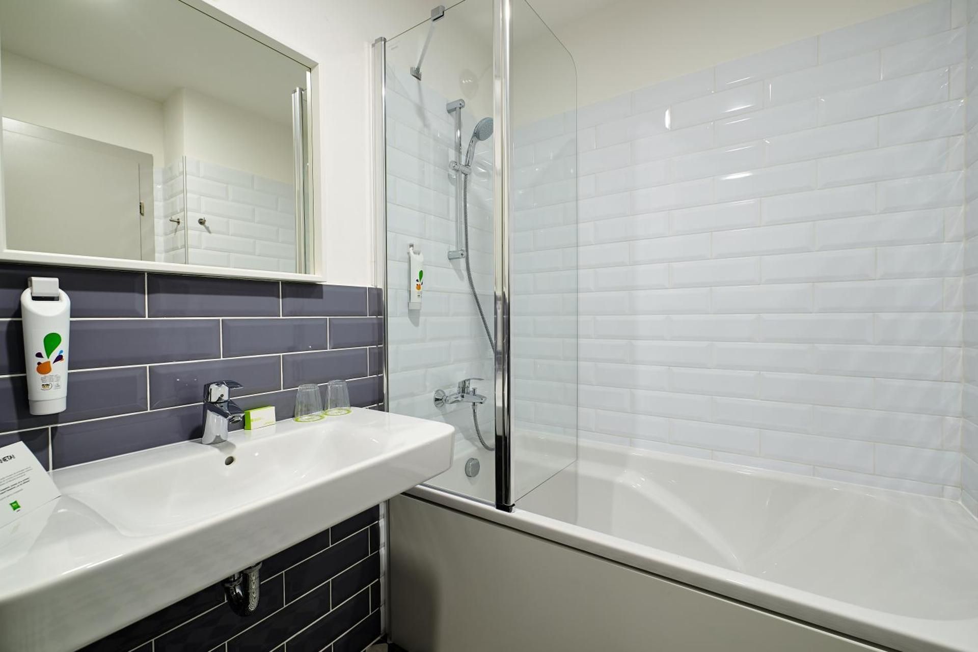 ibis Styles Arad Apartment