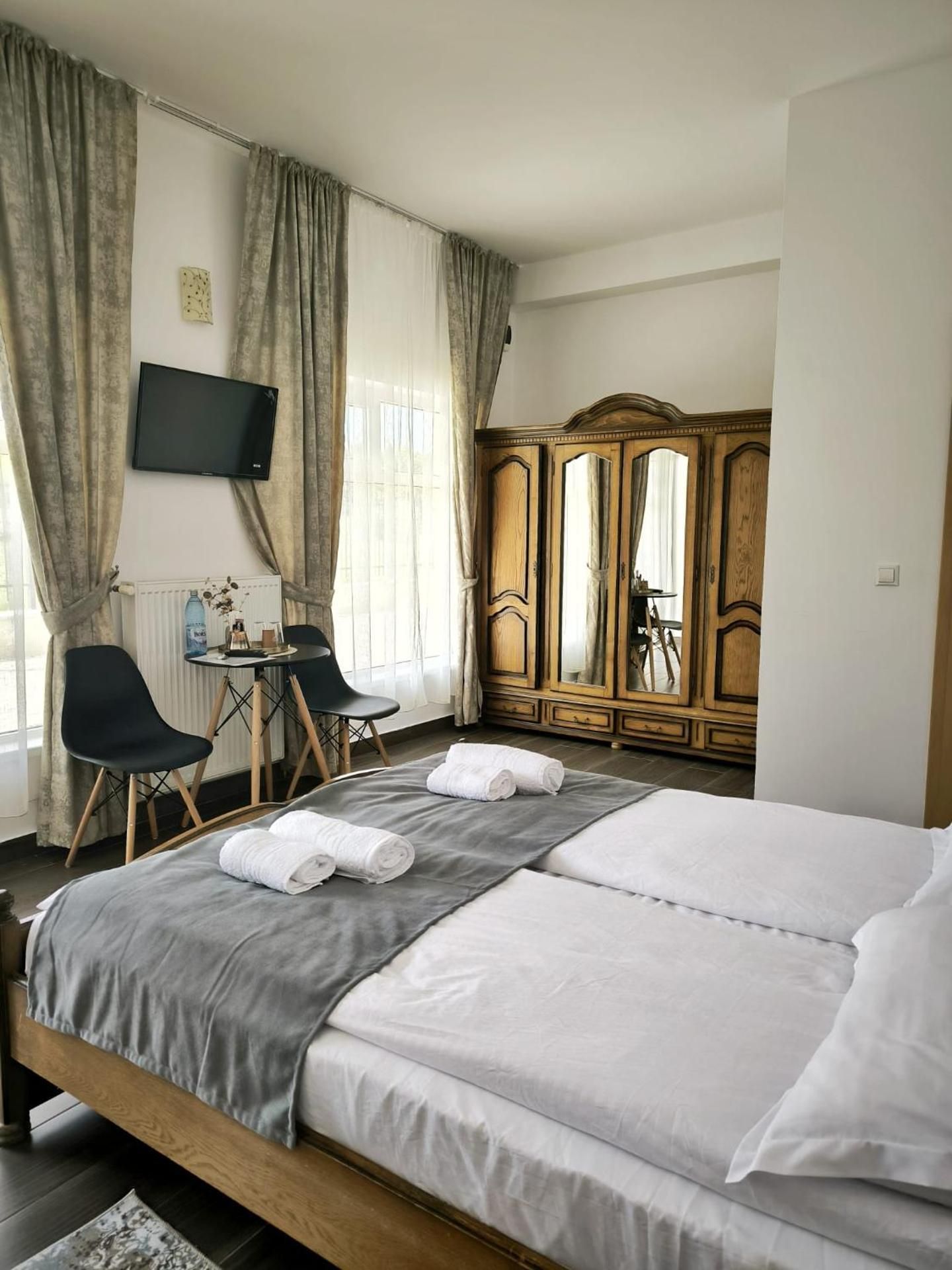 Adriana Touristik Hostel 3 Stele Arad