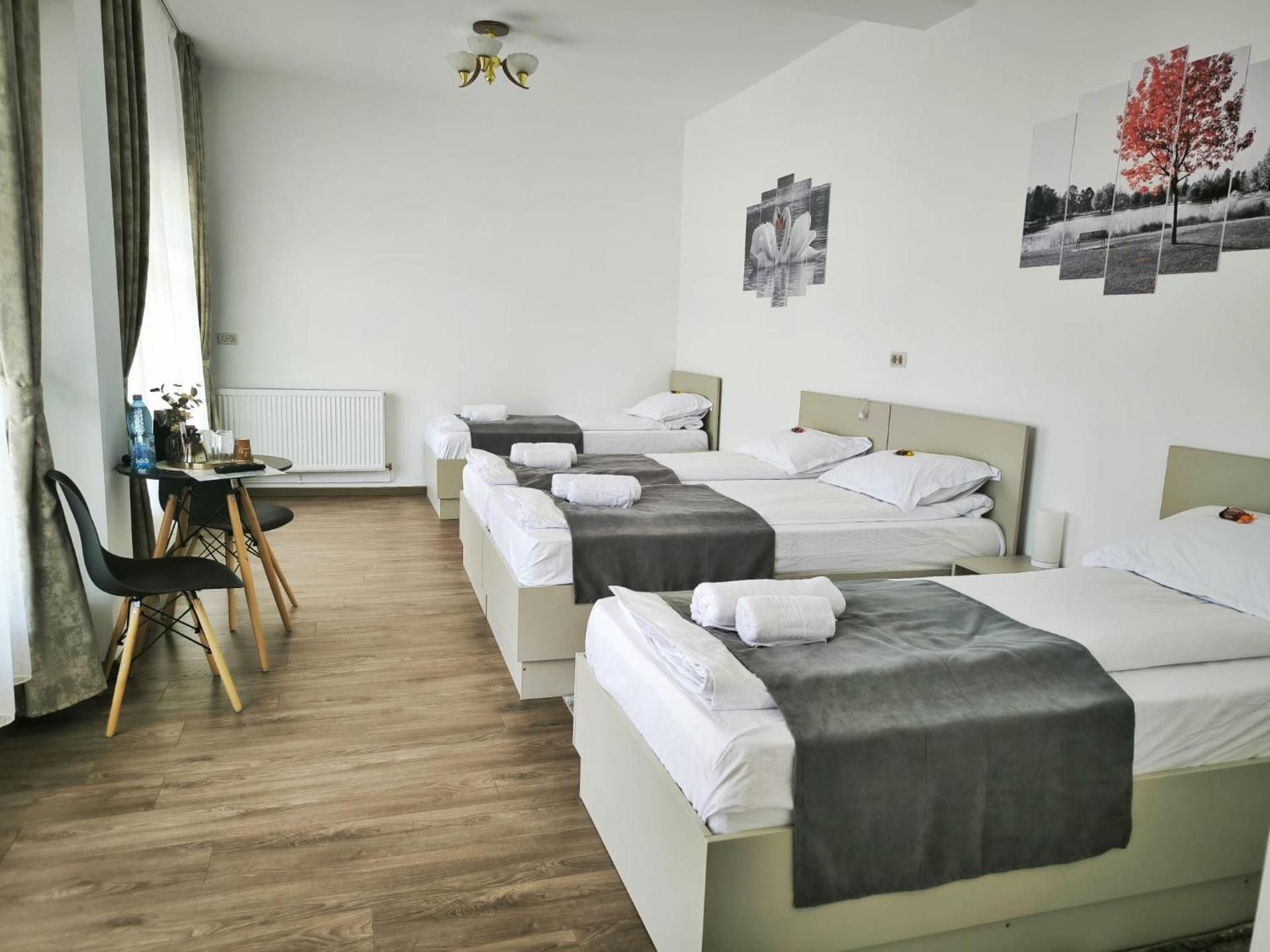 Quadruple Room with Private Bathroom