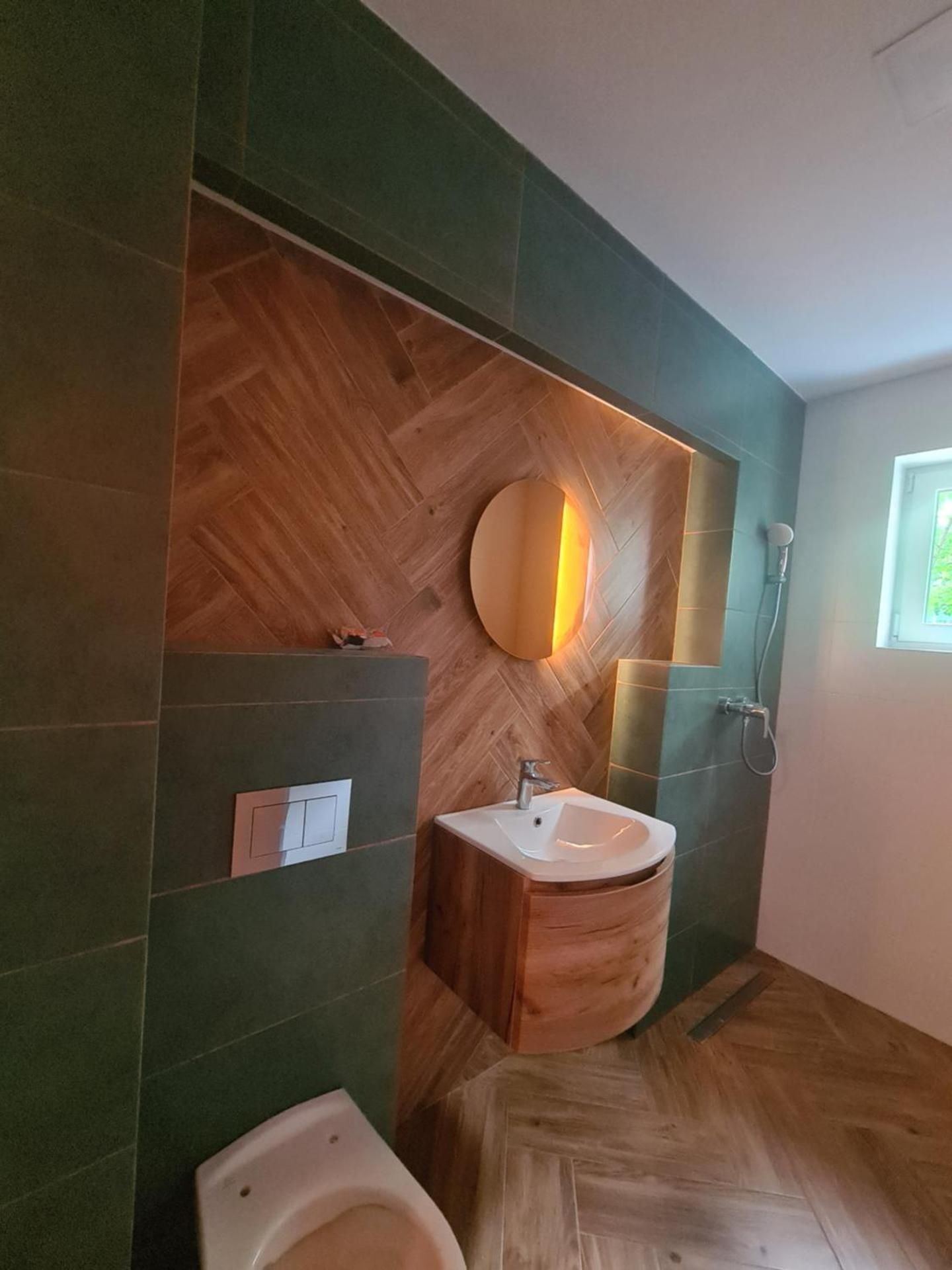 Arena Park Family Suite 2