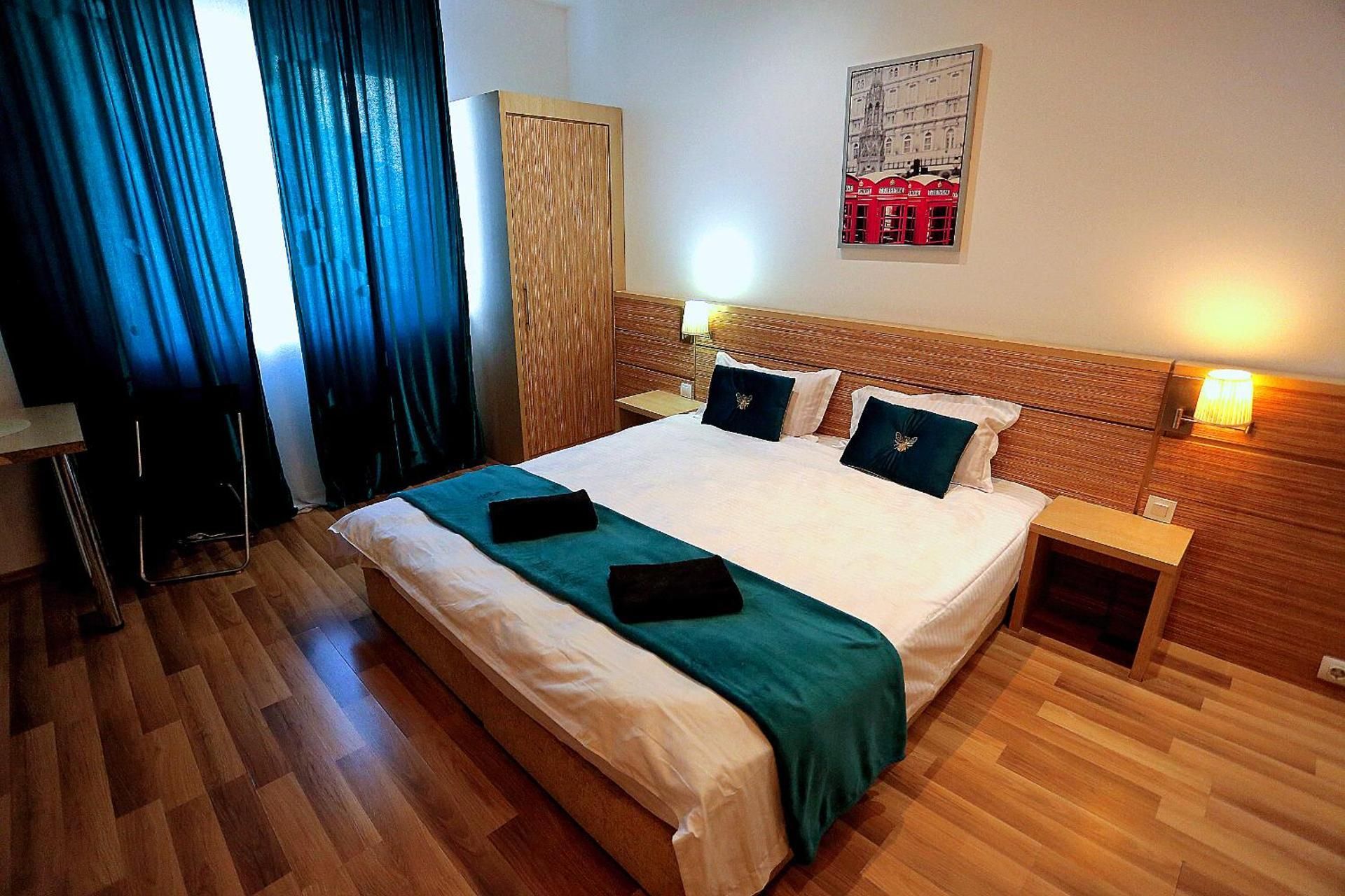 Cataleya Suites Aparthotel One-Bedroom Apartment 2