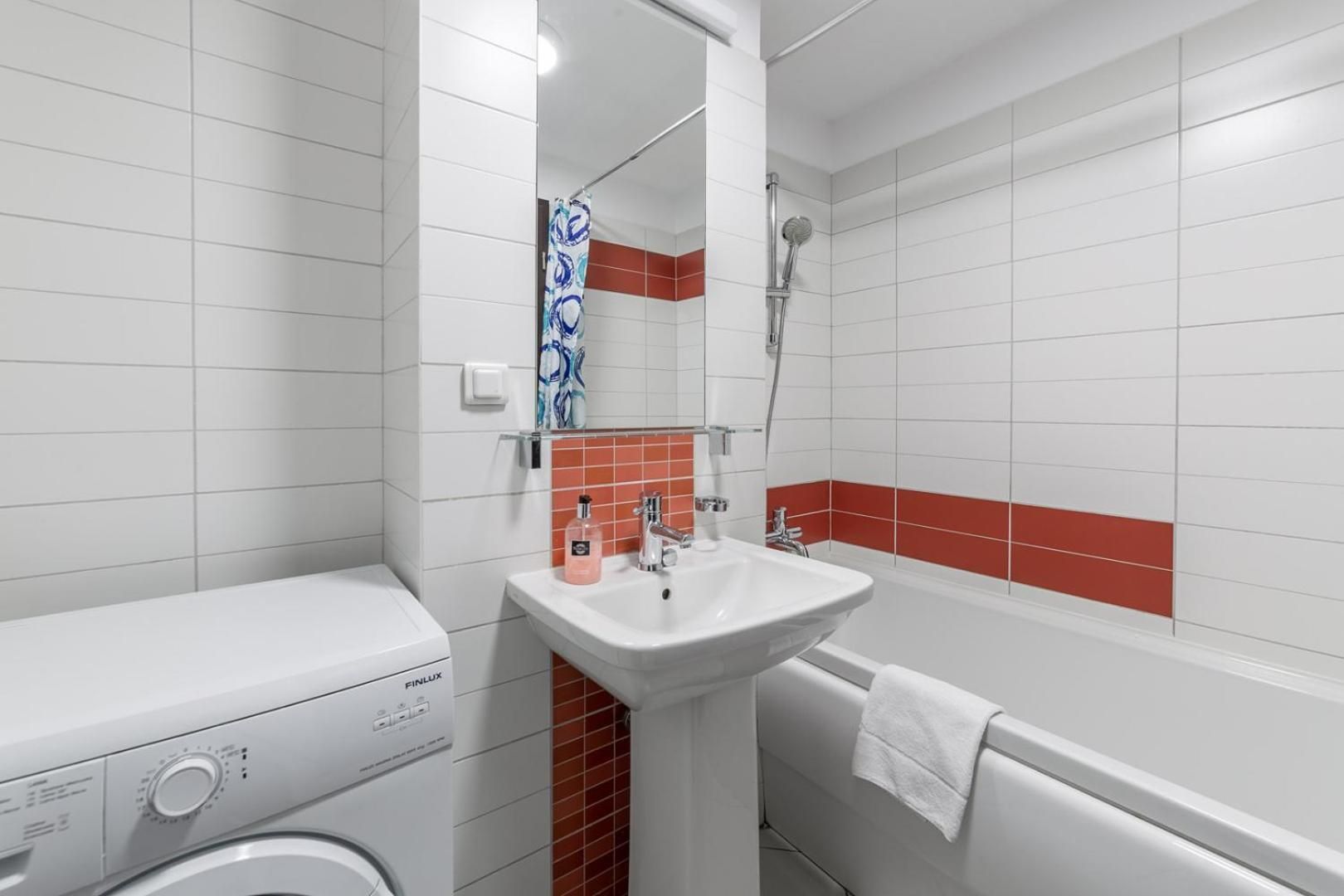 Monaco Grand Apartments By CityBookings Superior One-Bedroom Apartment with Balcony 2