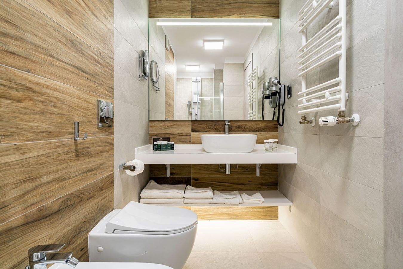 One Bedroom Apartment