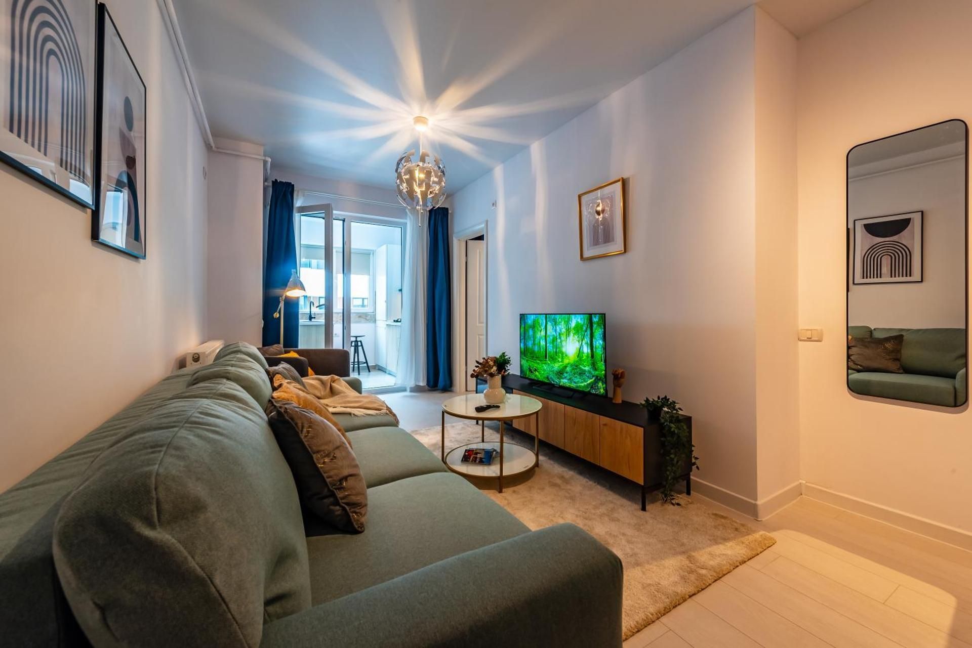 One-Bedroom Apartment - Non-Smoking
