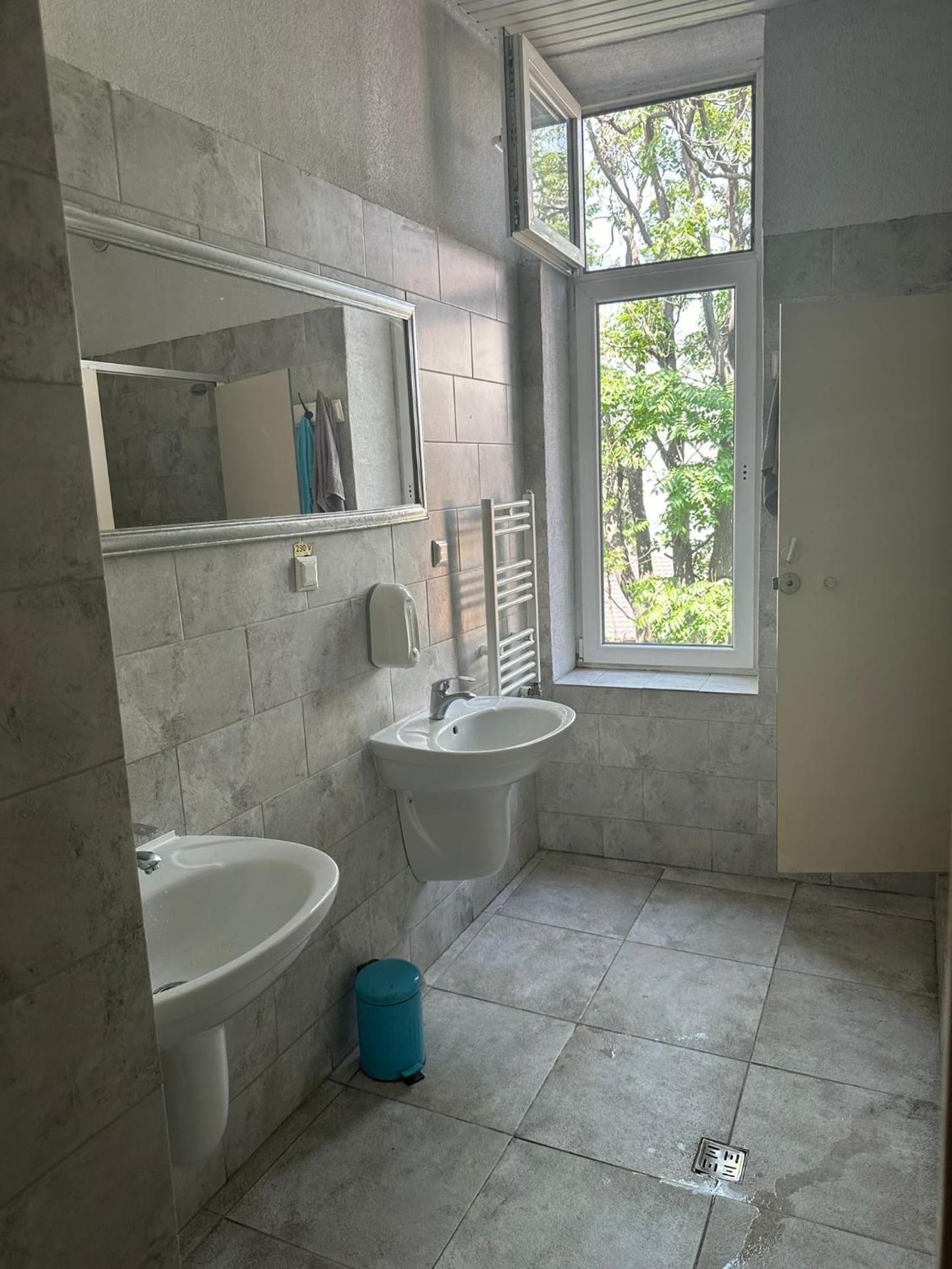 Bed in 6-Bed Mixed Dormitory Room