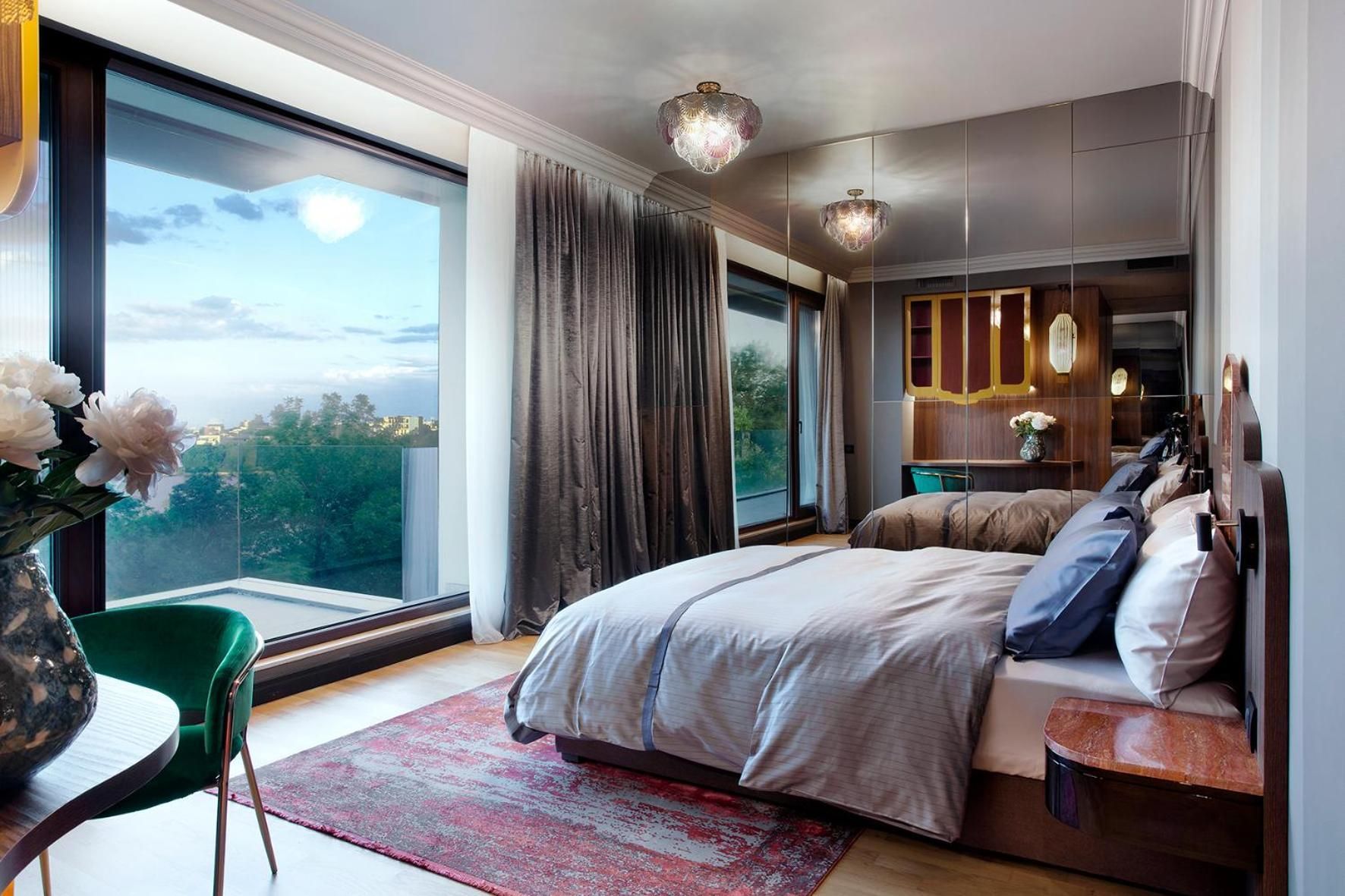 Two-Bedroom Apartment with Lake View