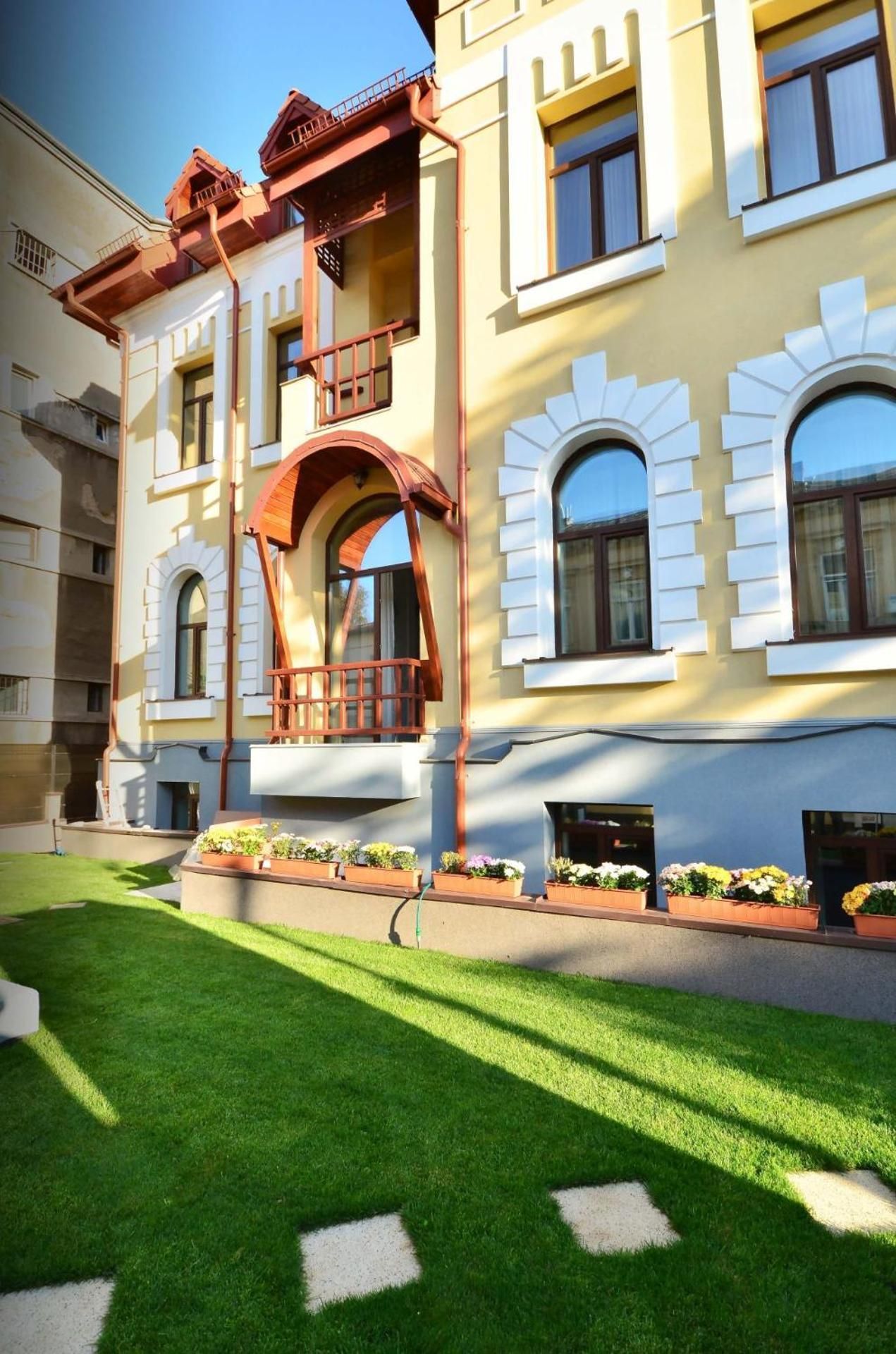 AMADEUS RESIDENCE