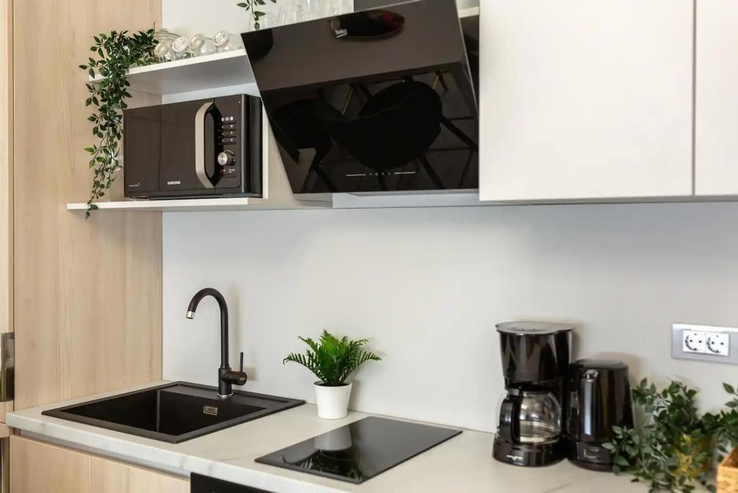 Premier One-Bedroom Apartment with River View