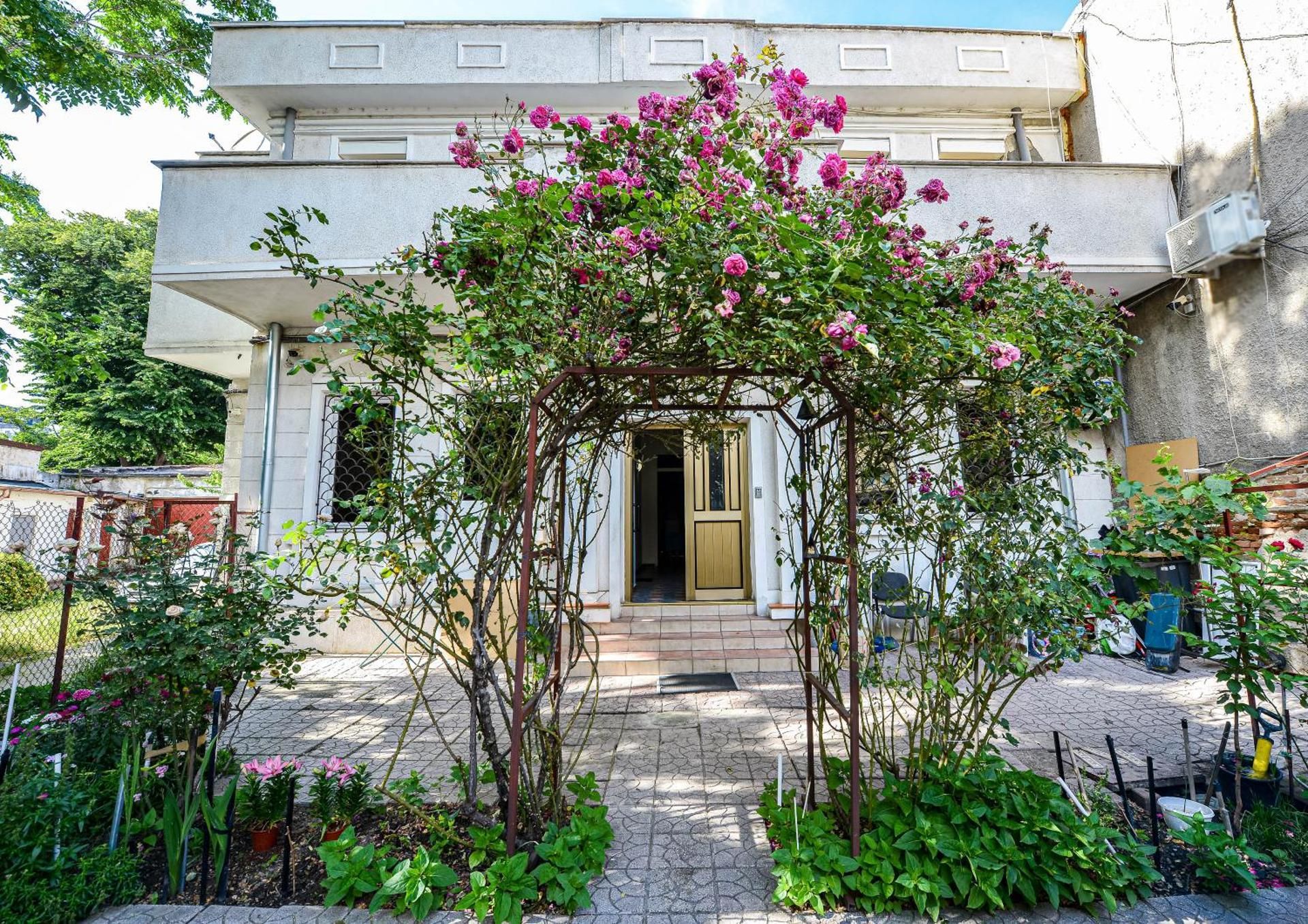 Ideal Accommodation Unirii Square