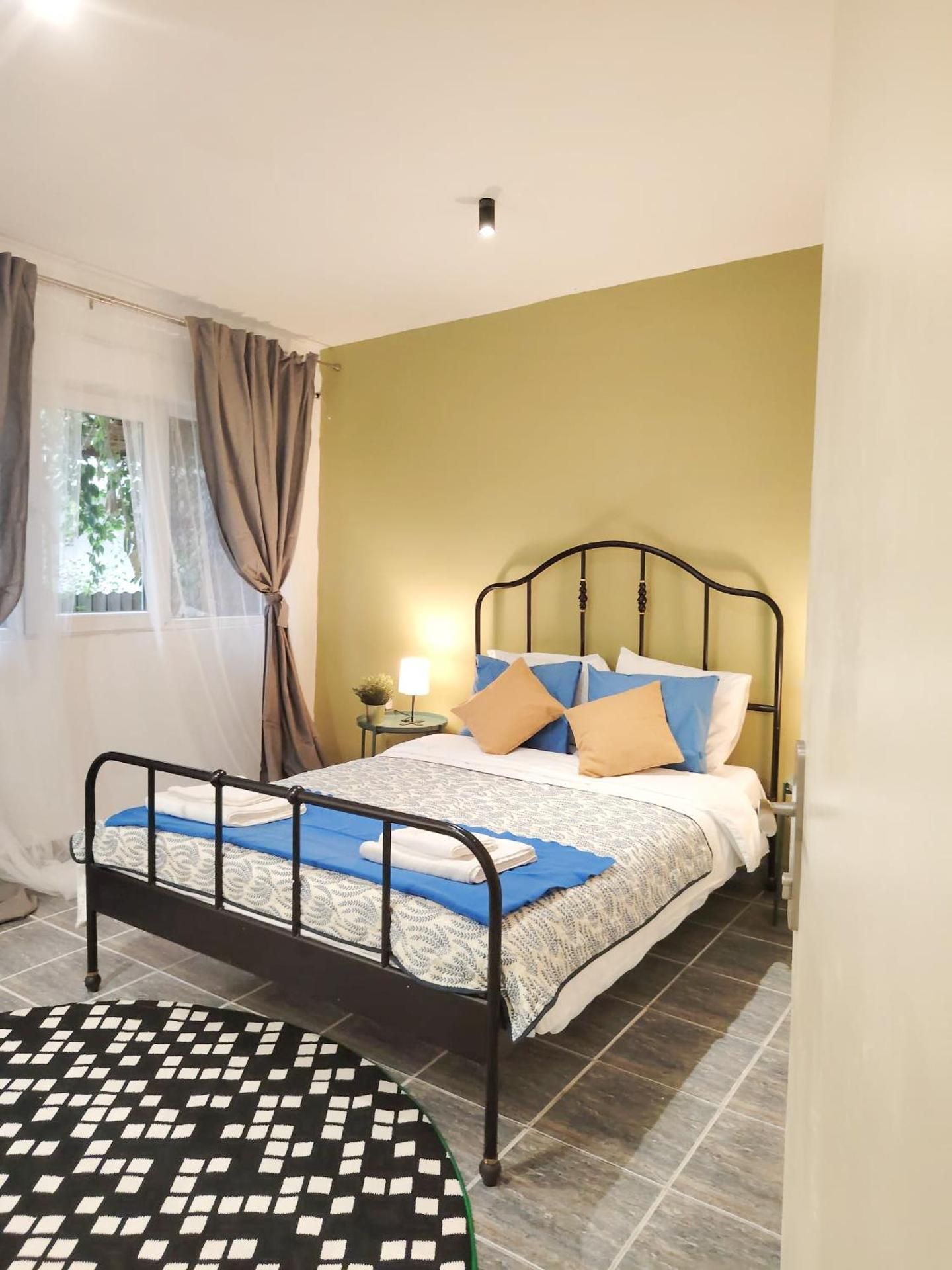 Quadruple Room with Terrace