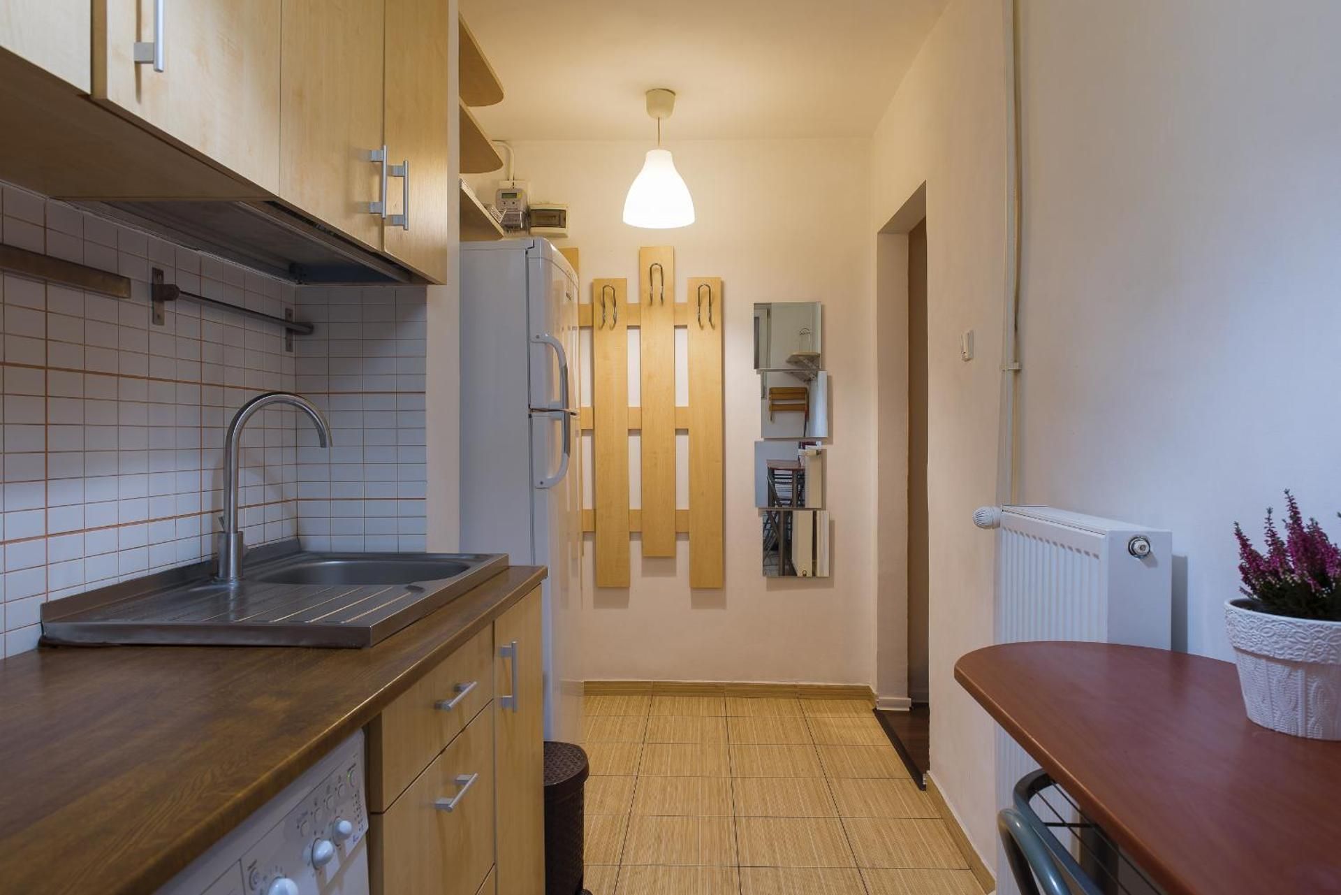 Ultracentral Apartment - "Saint Anthony" Church & Old Town View