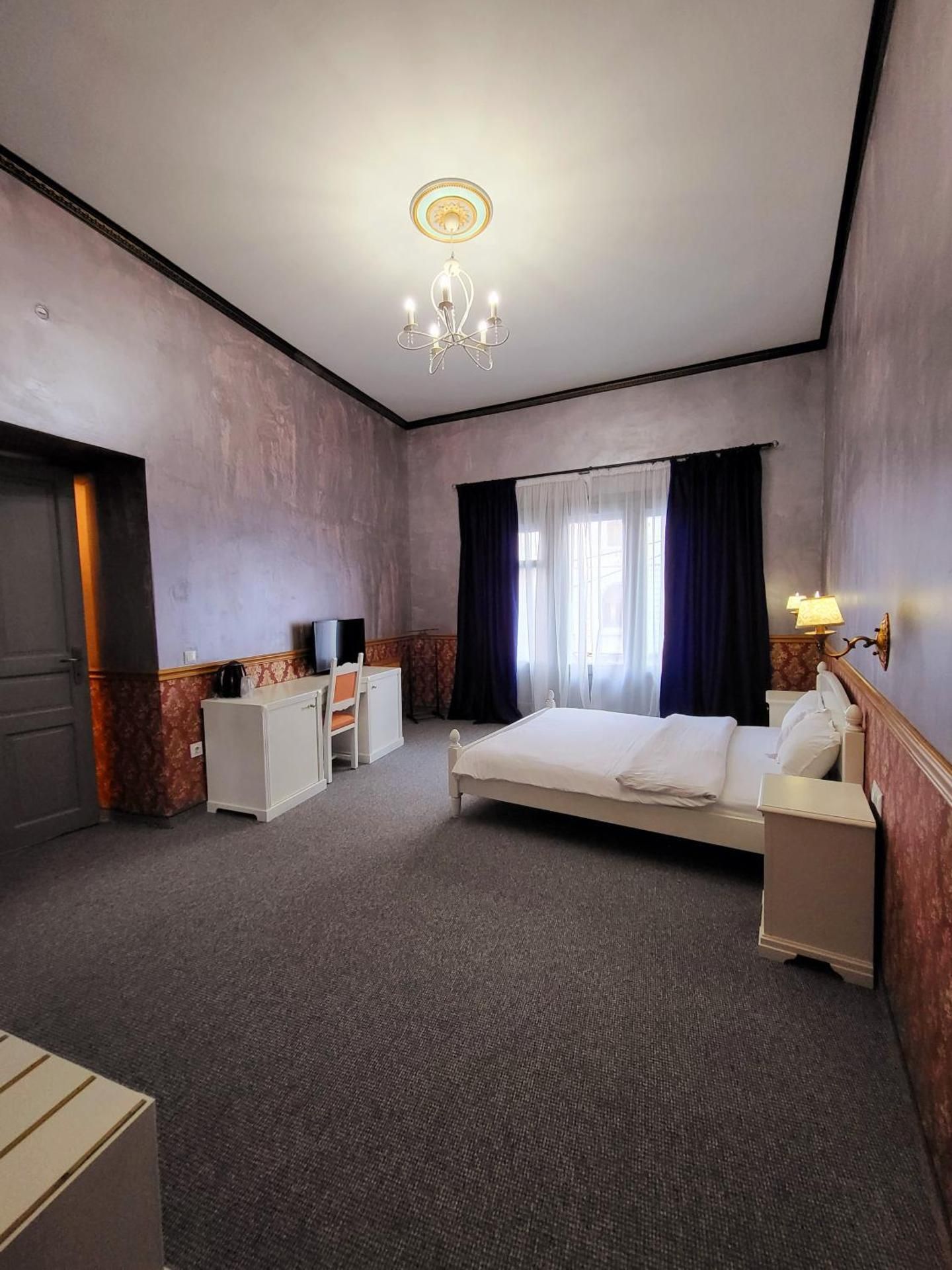 NF Palace Old City Bucharest Standard Double Room 3