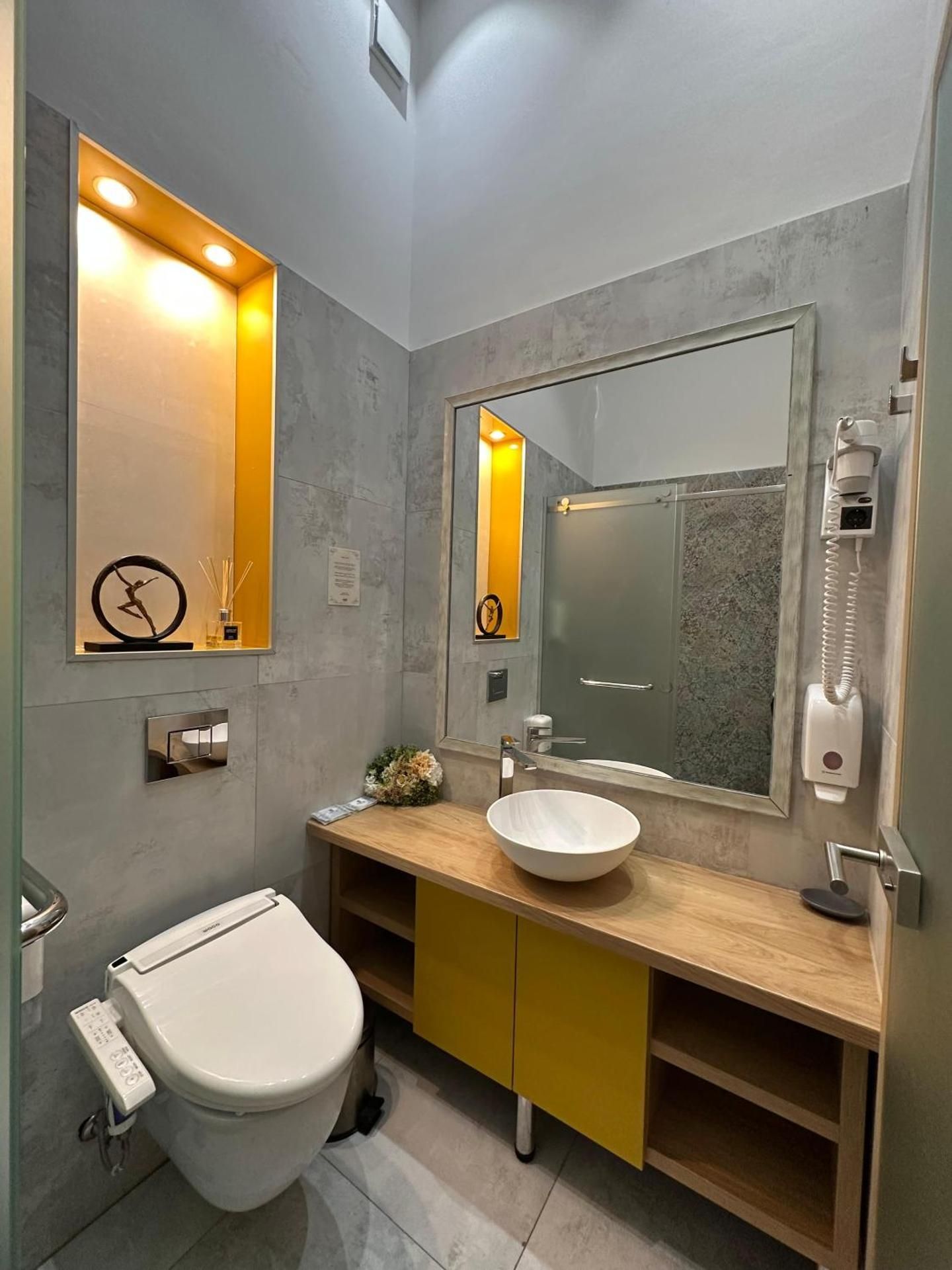 House4You - Blanari Deluxe Double Room 3